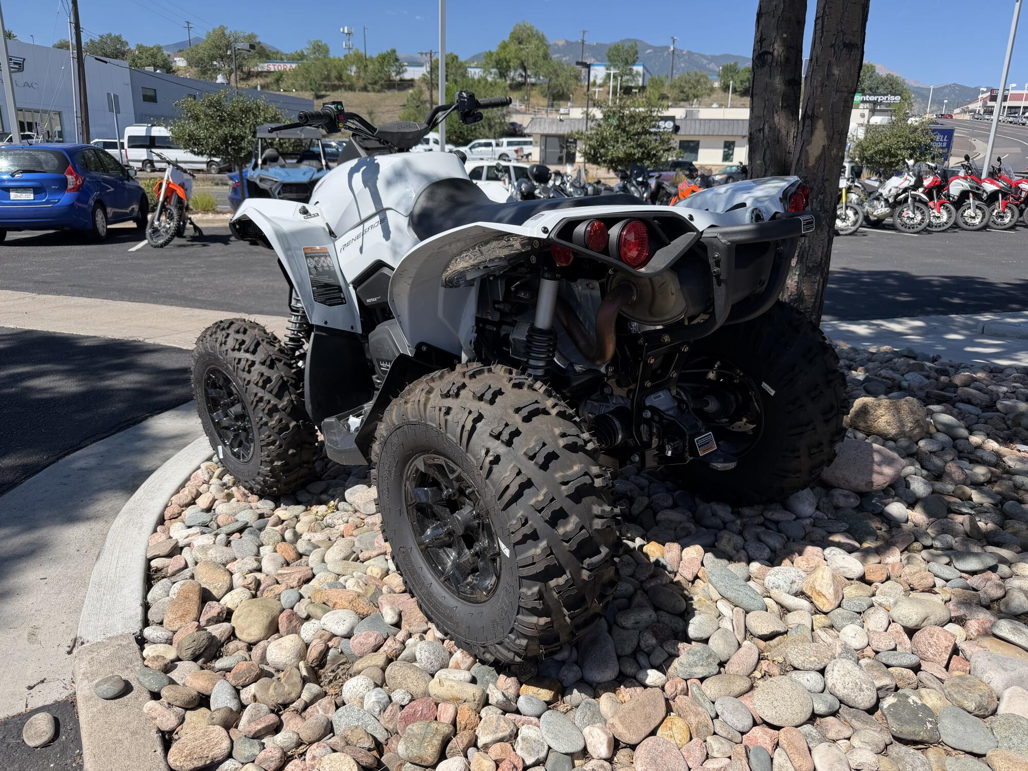 2023 Can-Am Renegade 650, photo 5