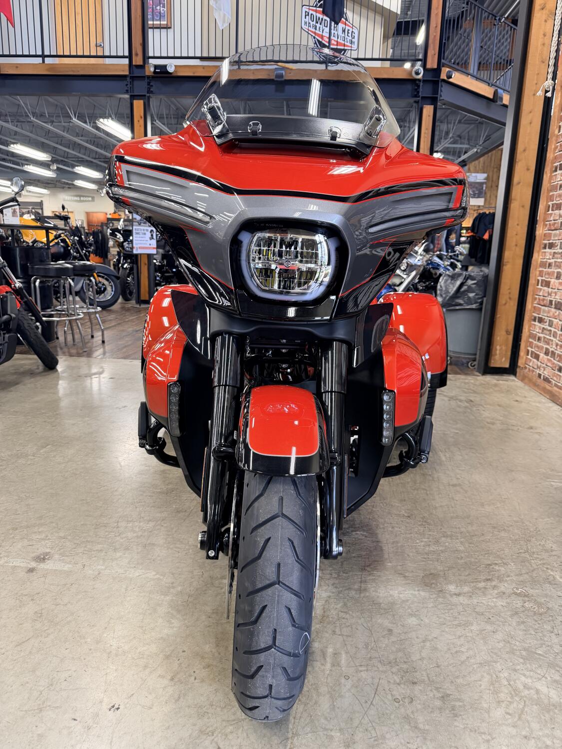 2026 Harley-Davidson® CVO Street Glide 3 Limited FLHLTSE, photo 14