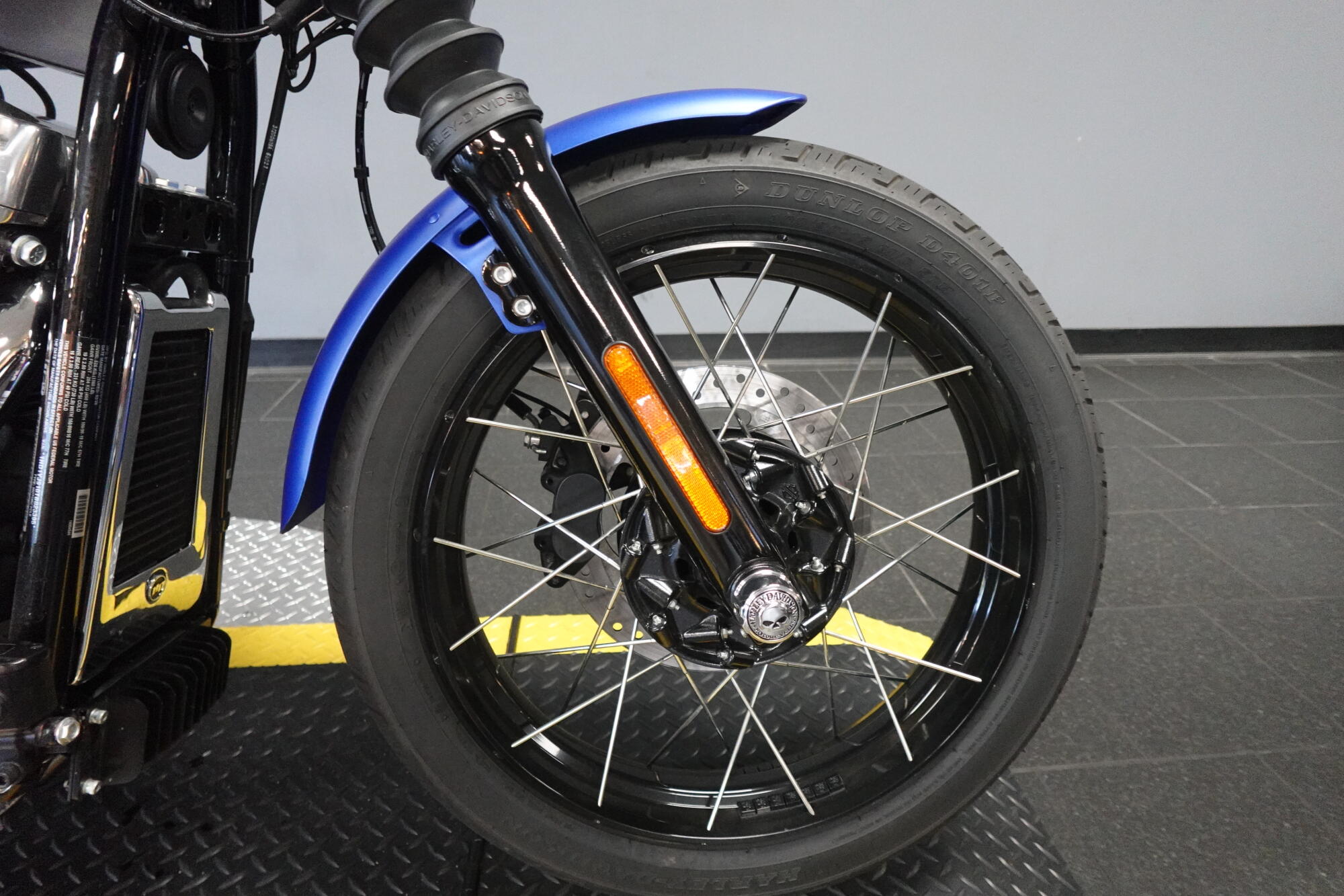 2026 Harley-Davidson® Street Bob® FXBB, photo 10