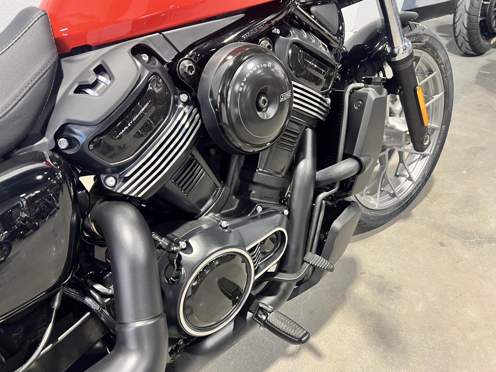 2026 Harley-Davidson® Nightster® Special Blood Orange RH975S, photo 8