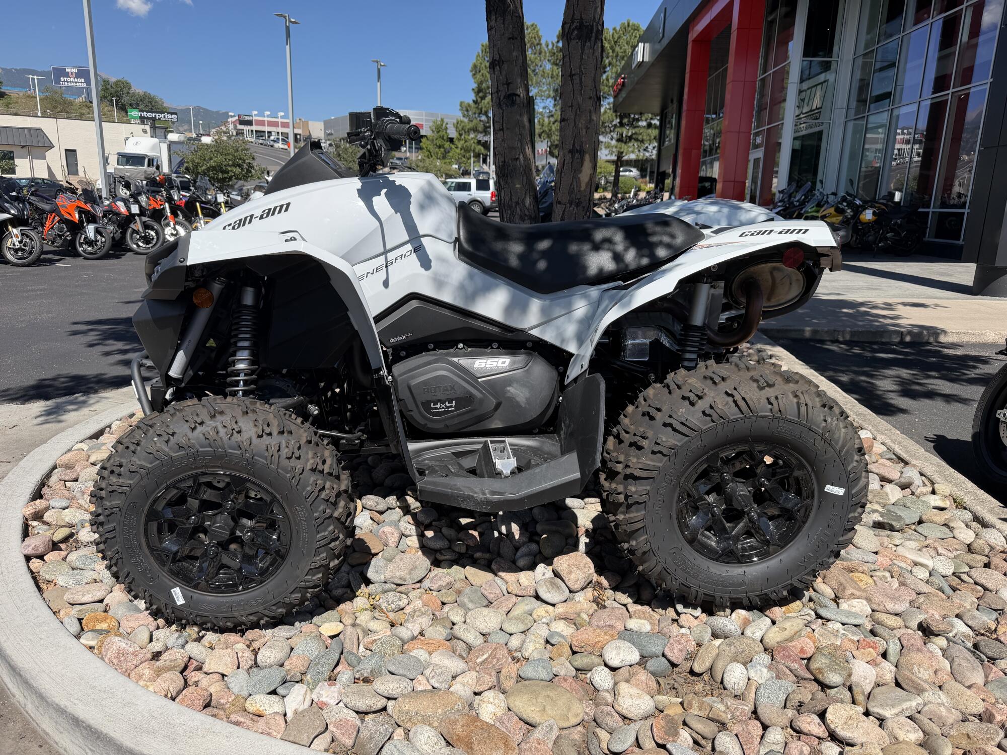 2023 Can-Am Renegade 650, photo 4