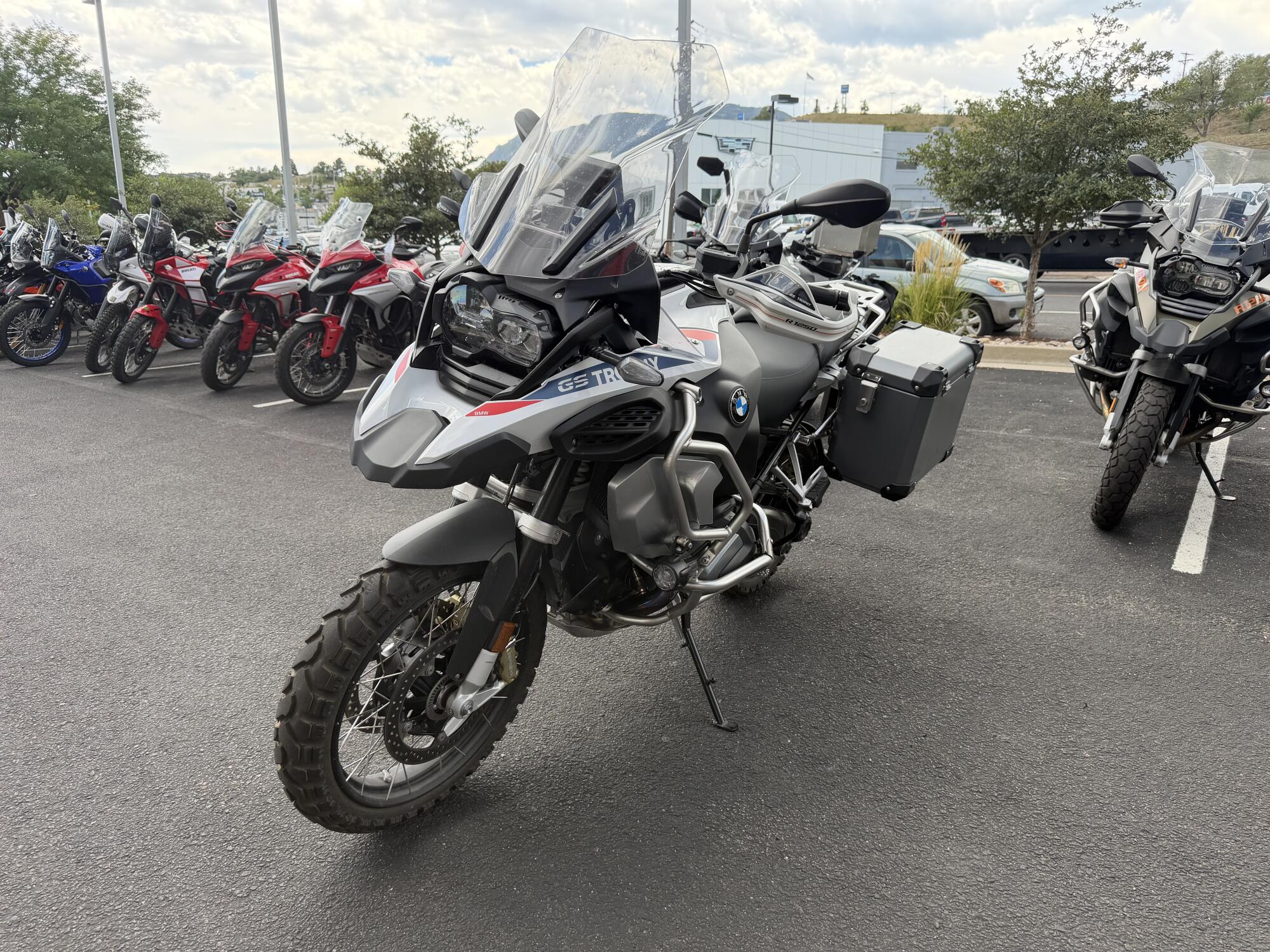 2024 BMW Motorrad R 1250 GS Adventure BLK, photo 9