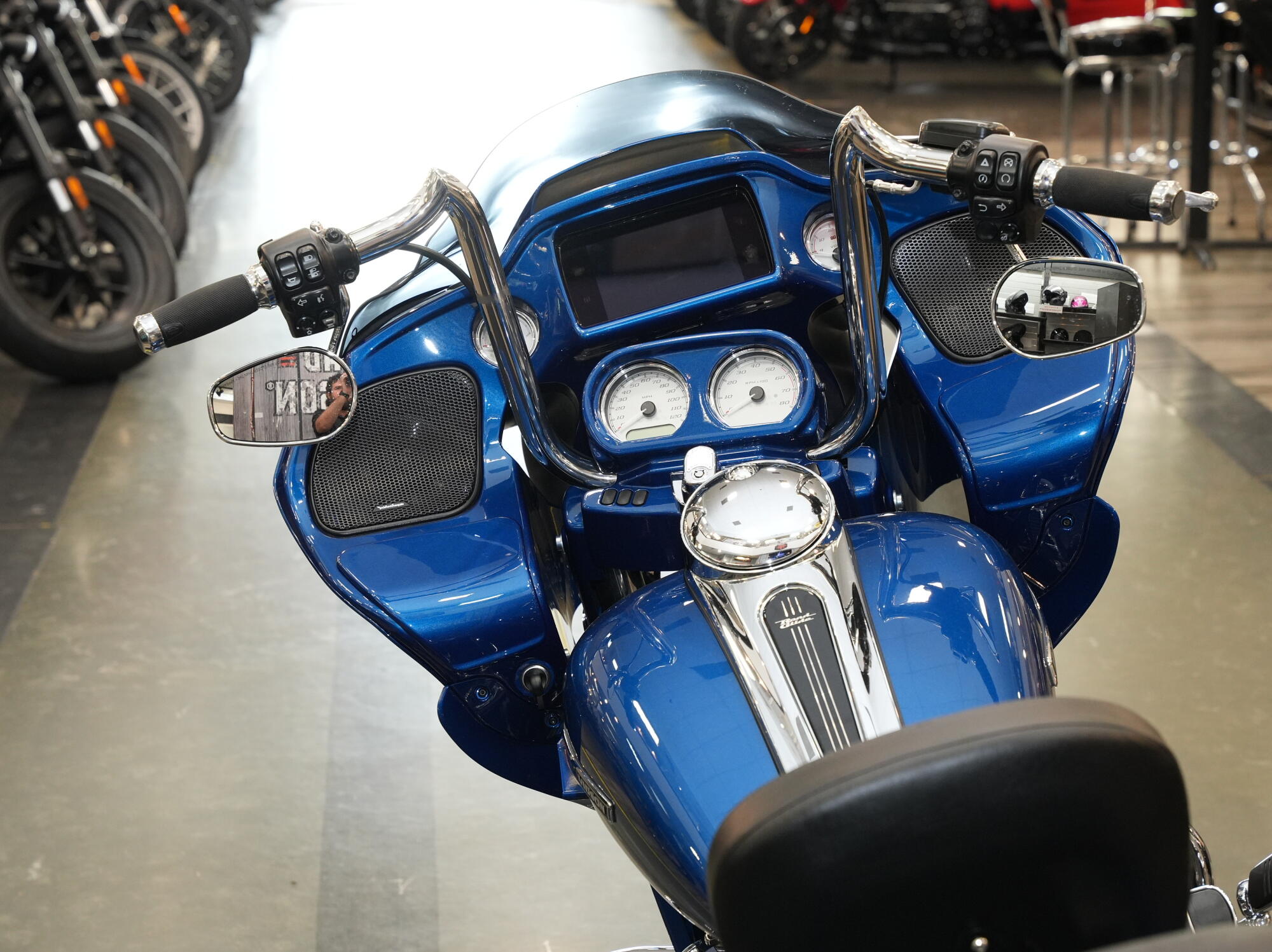 FLTRX 2022 Road Glide®, photo 5