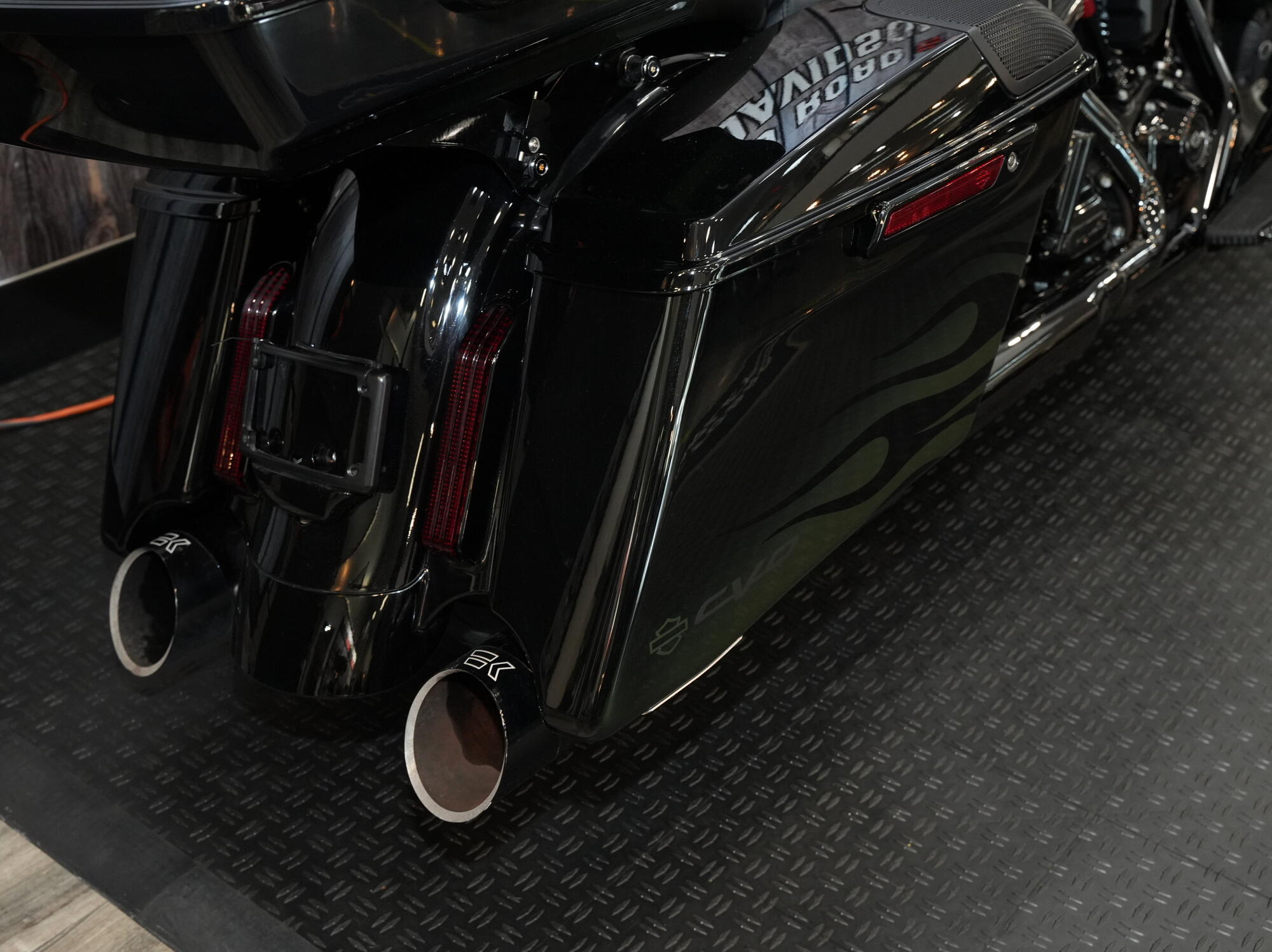 FLHXSE 2022 CVO™ Street Glide®, photo 13