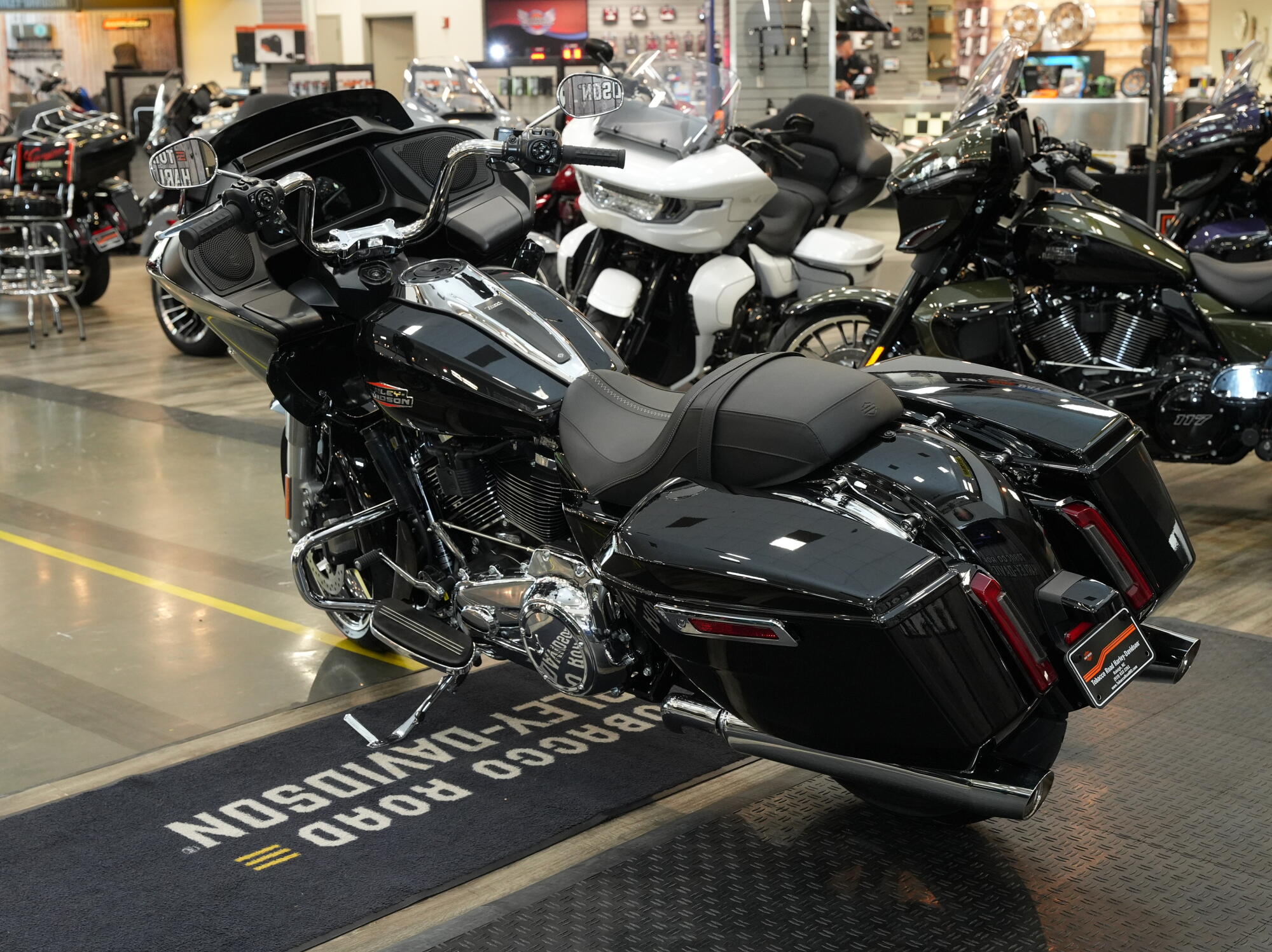 FLTRX 2026 Road Glide®, photo 10
