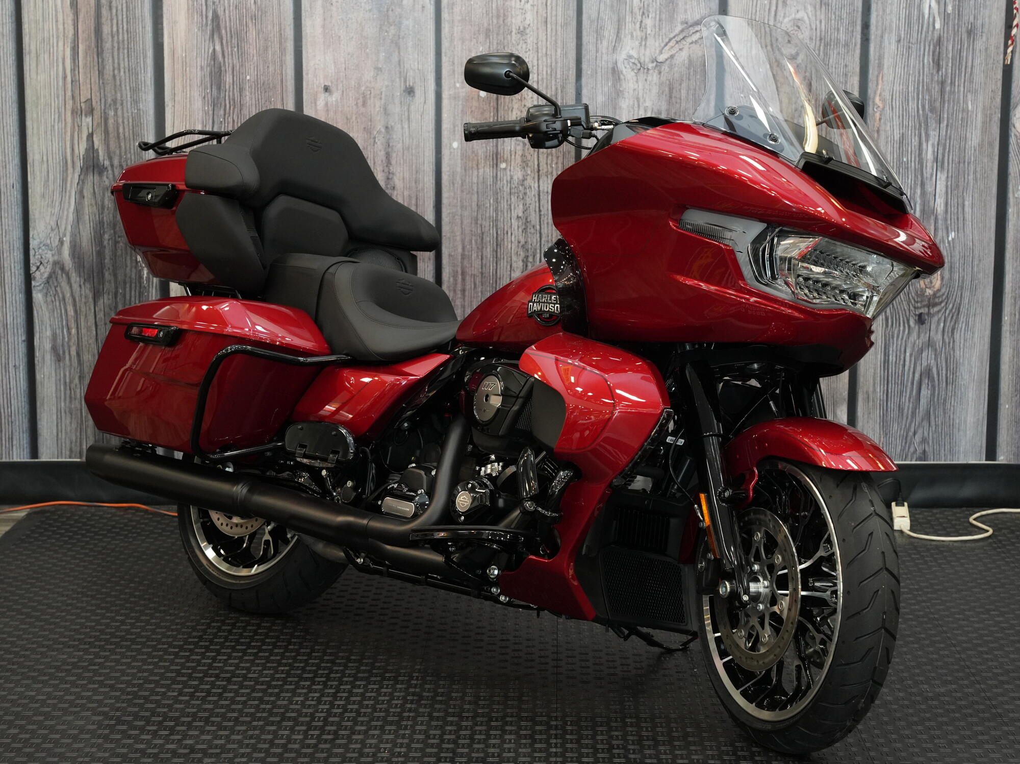 2026 Harley-Davidson Road Glide Limited FLTRXL, photo 3