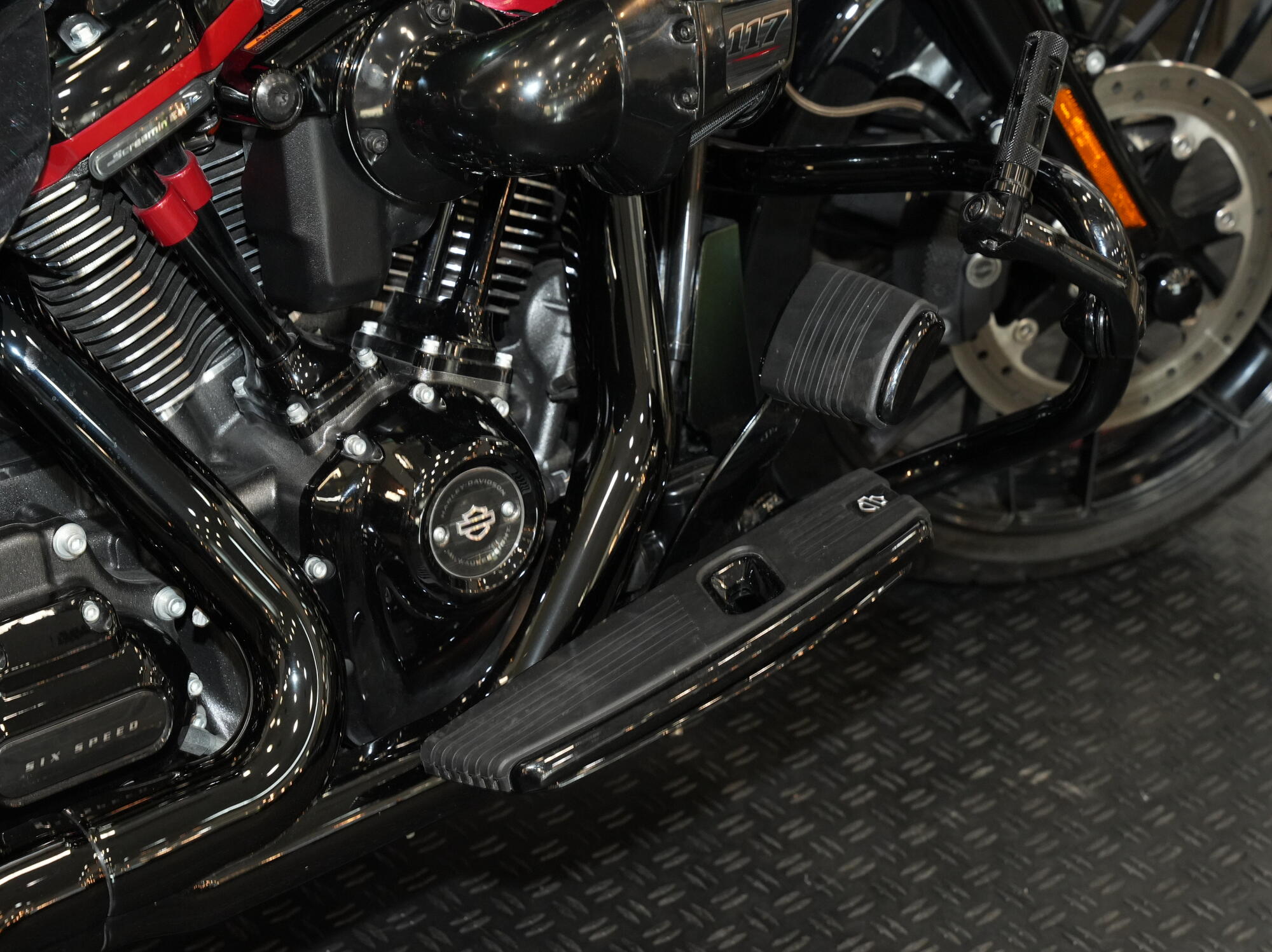 FLHXSE 2022 CVO™ Street Glide®, photo 14