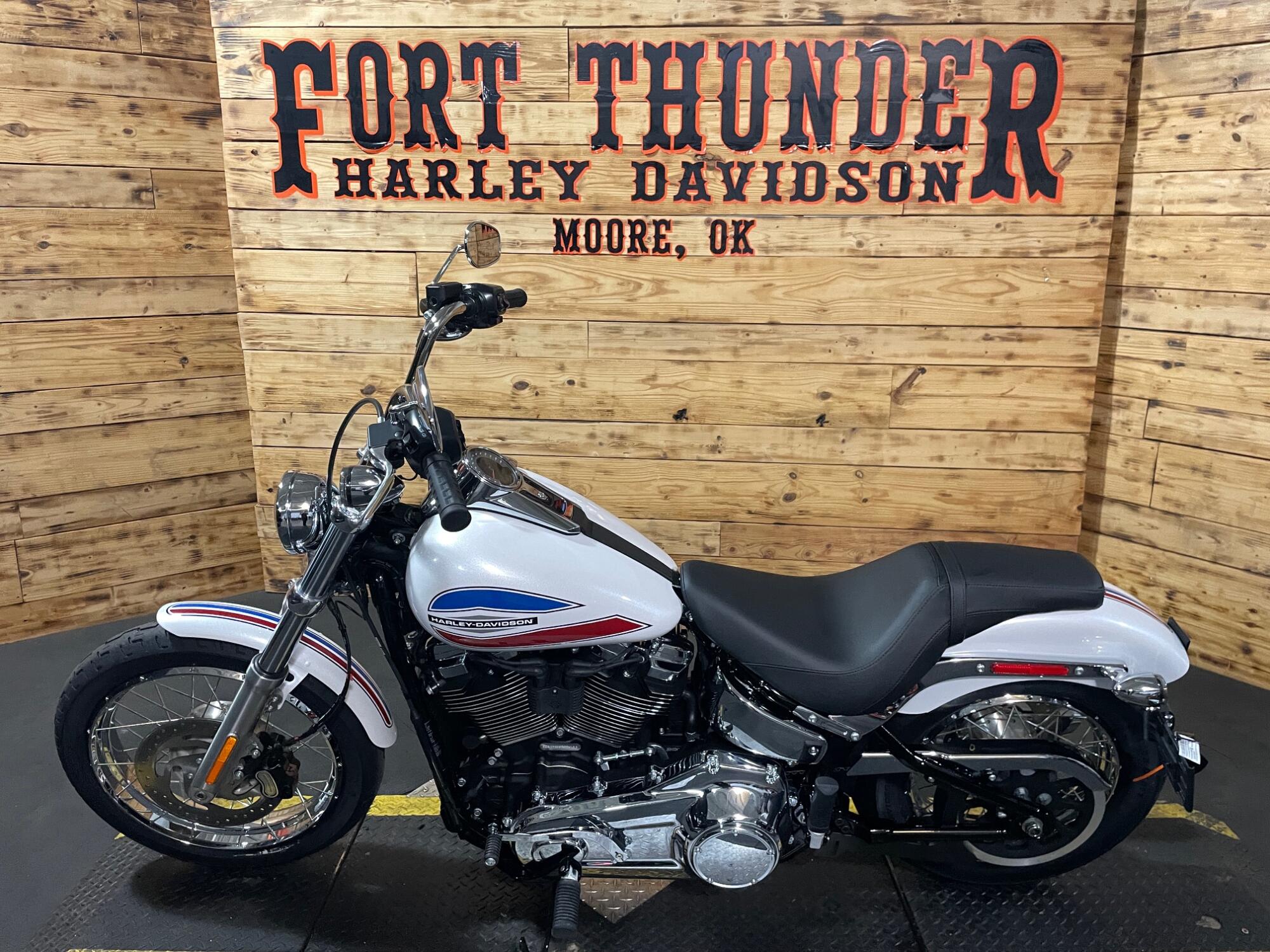 2026 Harley-Davidson® Super Glide® FXD, photo 8