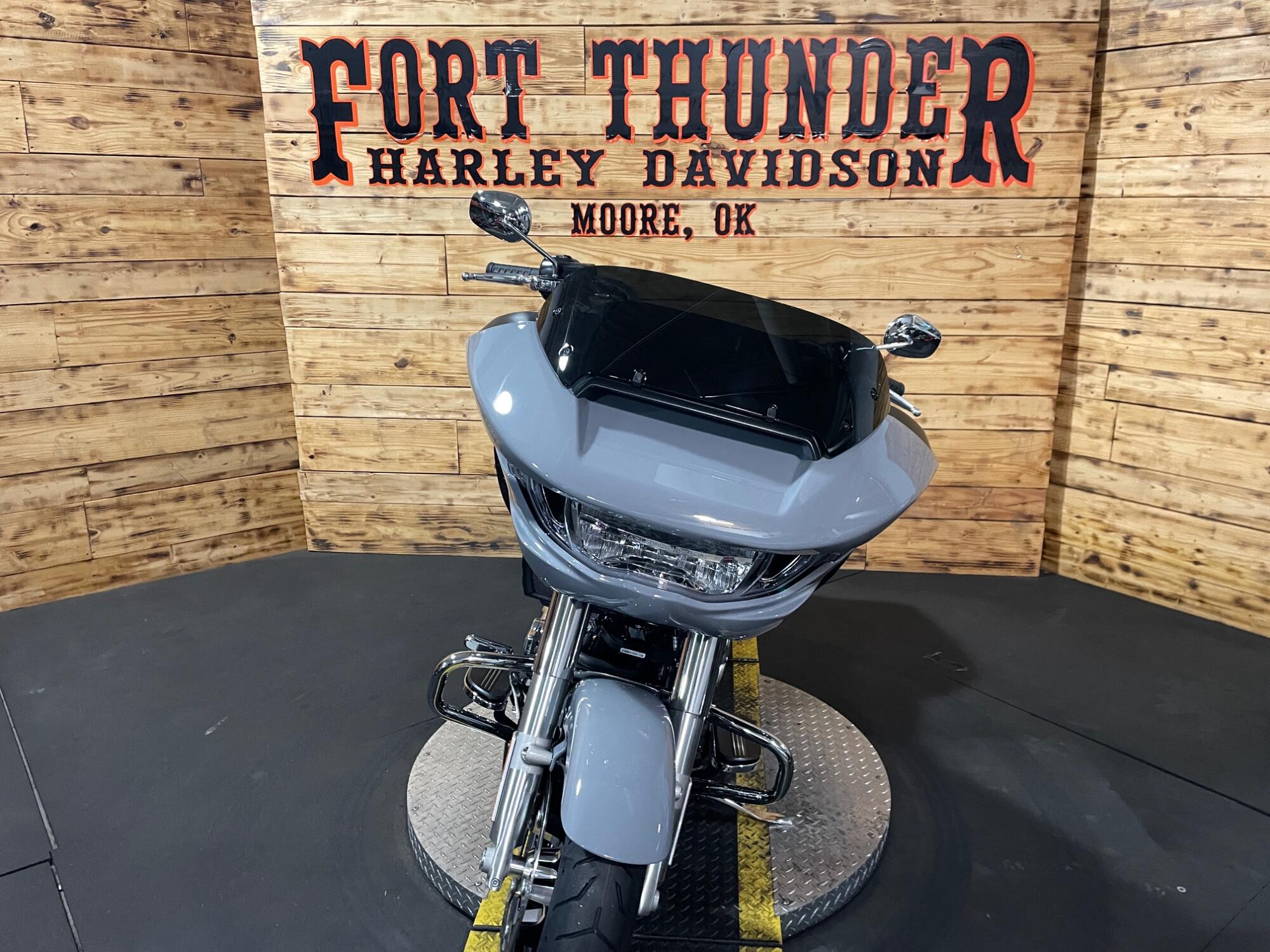 2026 Harley-Davidson® Road Glide® FLTRX, photo 4