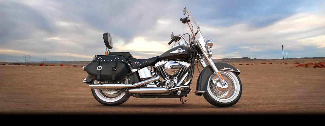 2017 Harley-Davidson® Heritage Softail® Classic Black Quartz FLSTC