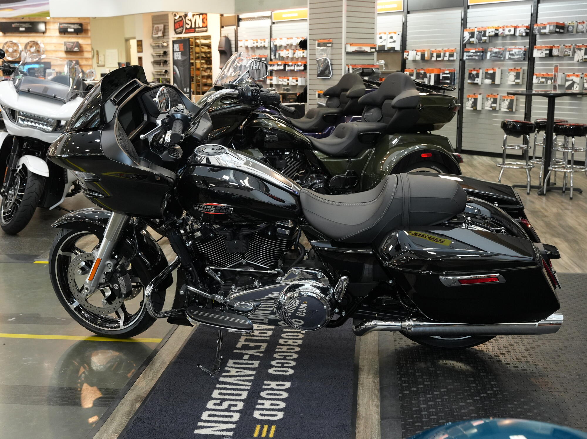 FLTRX 2026 Road Glide®, photo 9