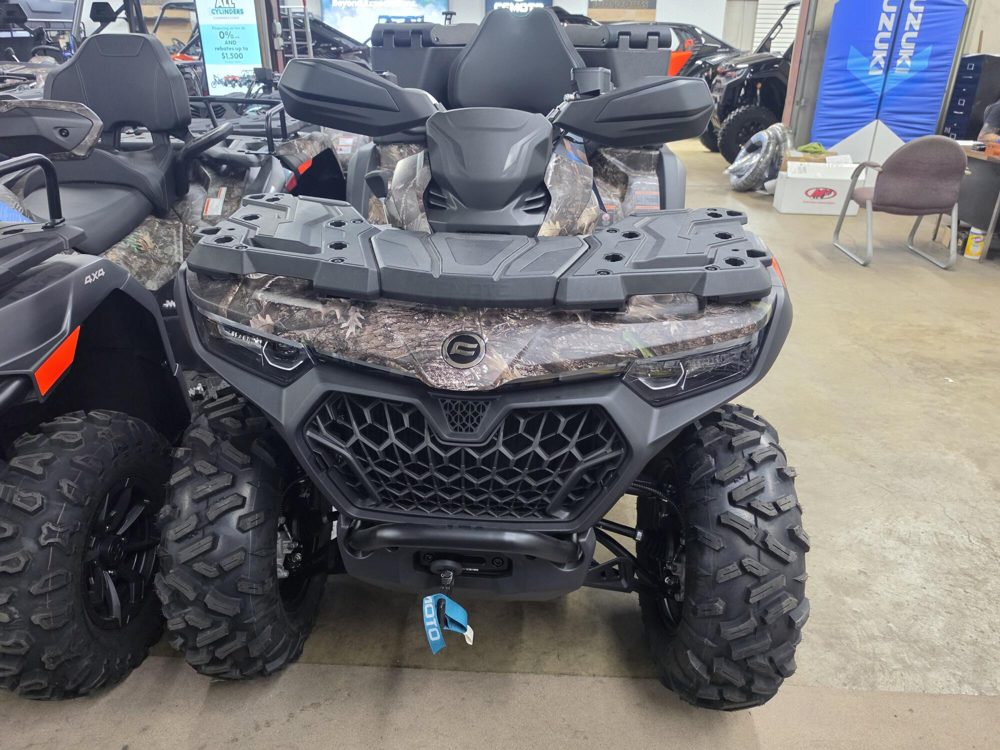 2026 CFORCE 1000 Touring FREE 5YR WARRANTY INCLUDED, photo 2