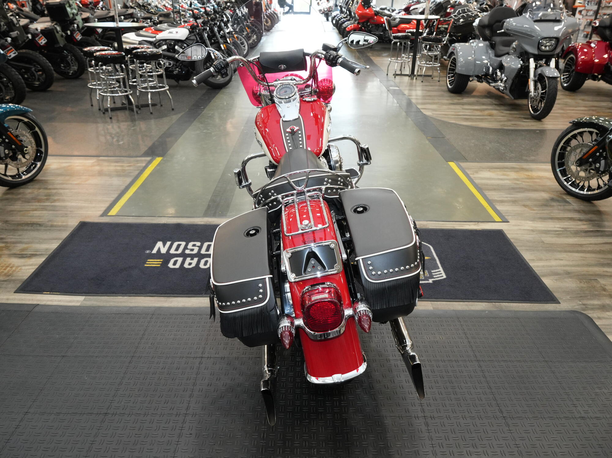 2024 Harley-Davidson Hydra-Glide Revival FLI, photo 11