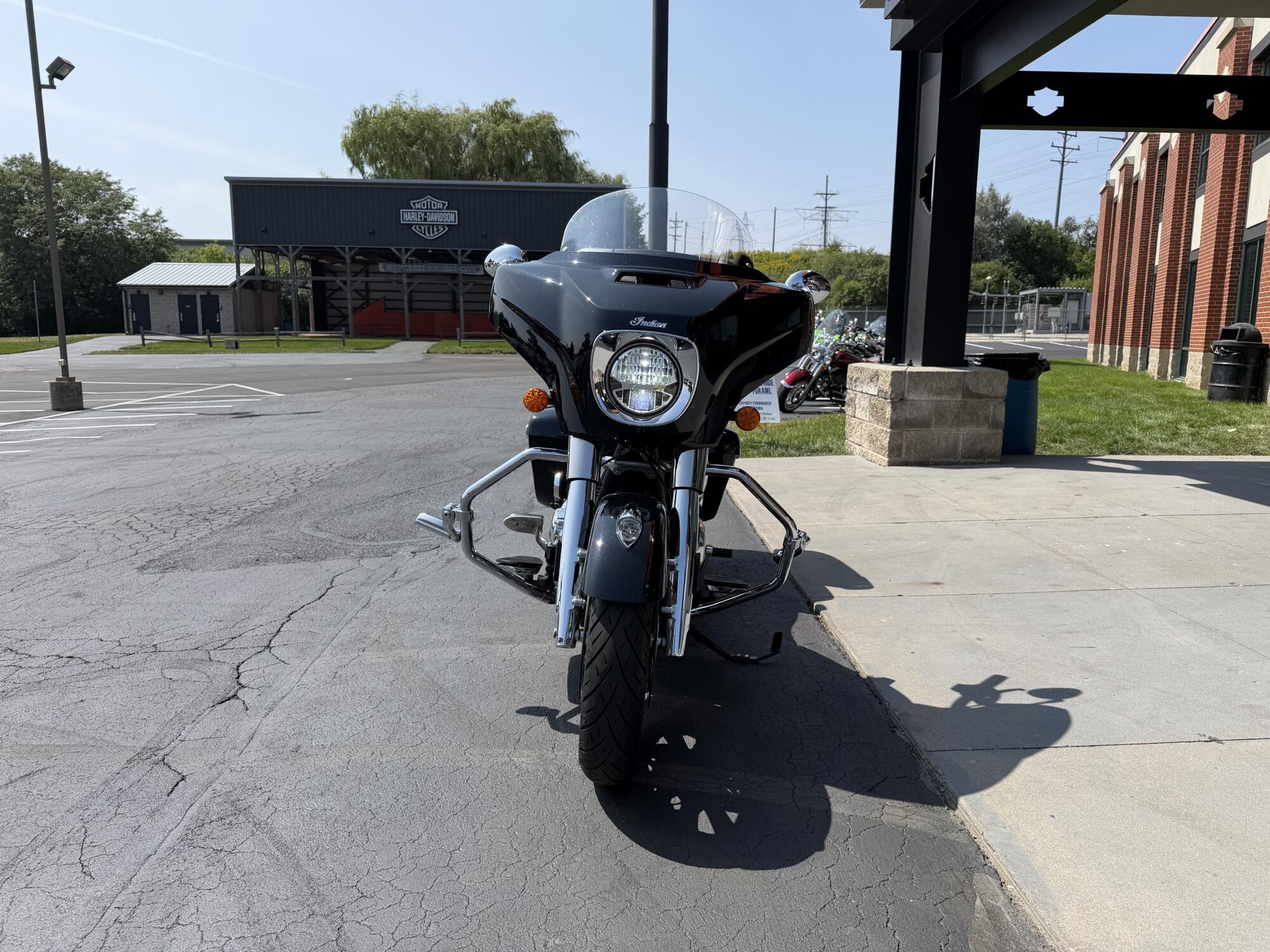 2023 Indian Motorcycle Roadmaster Limited