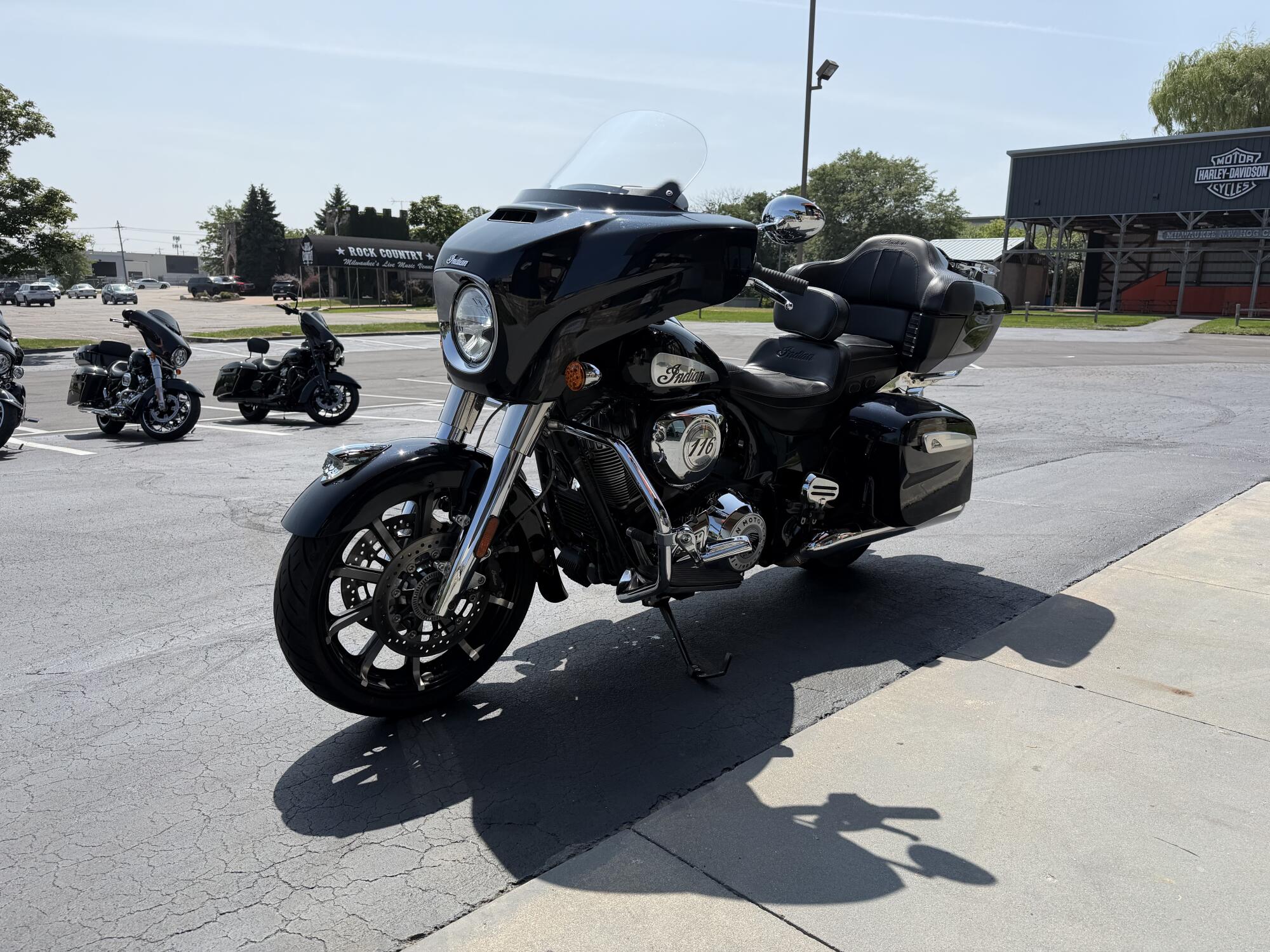 2023 Indian Motorcycle Roadmaster Limited