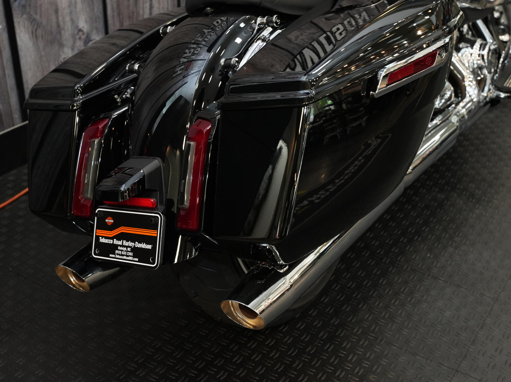 FLTRX 2026 Road Glide®, photo 13