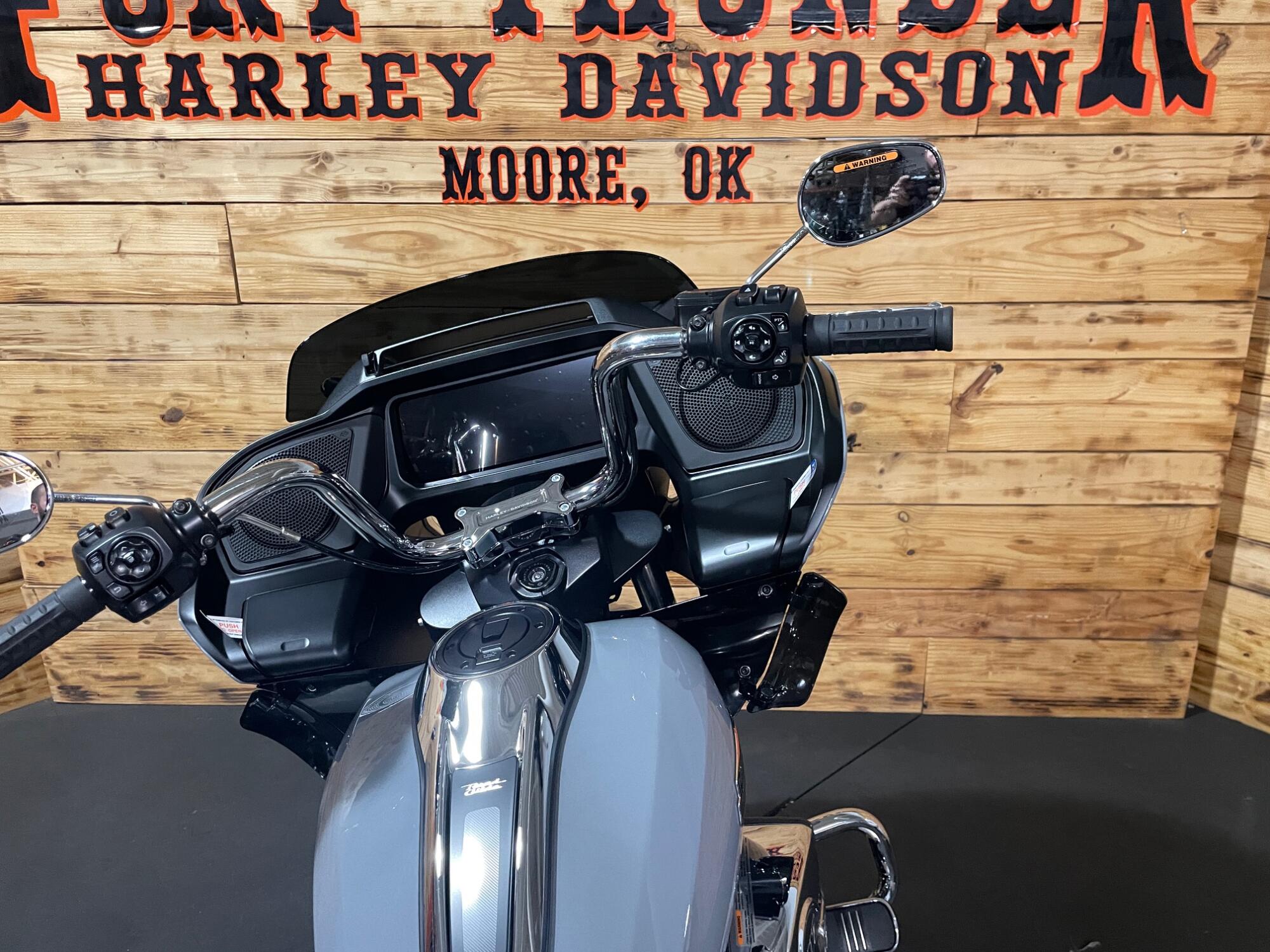 2026 Harley-Davidson® Road Glide® FLTRX, photo 13