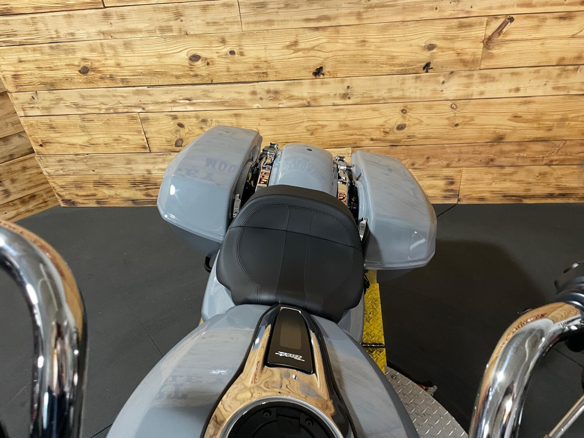 2026 Harley-Davidson® Road Glide® FLTRX, photo 6