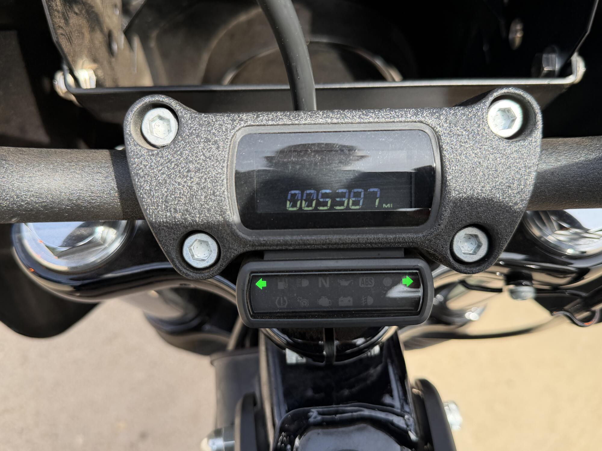 2021 Harley-Davidson® Street Bob® 114 Deadwood Green, photo 11