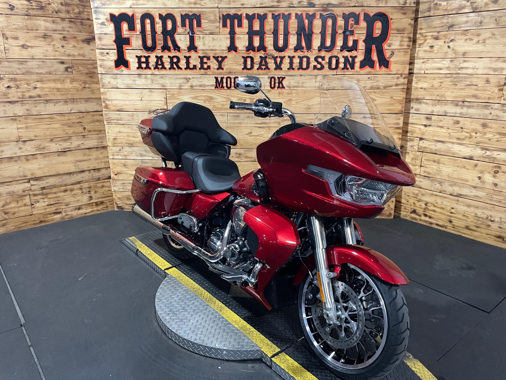 2026 Harley-Davidson® Road Glide Limited FLTRXL, photo 3