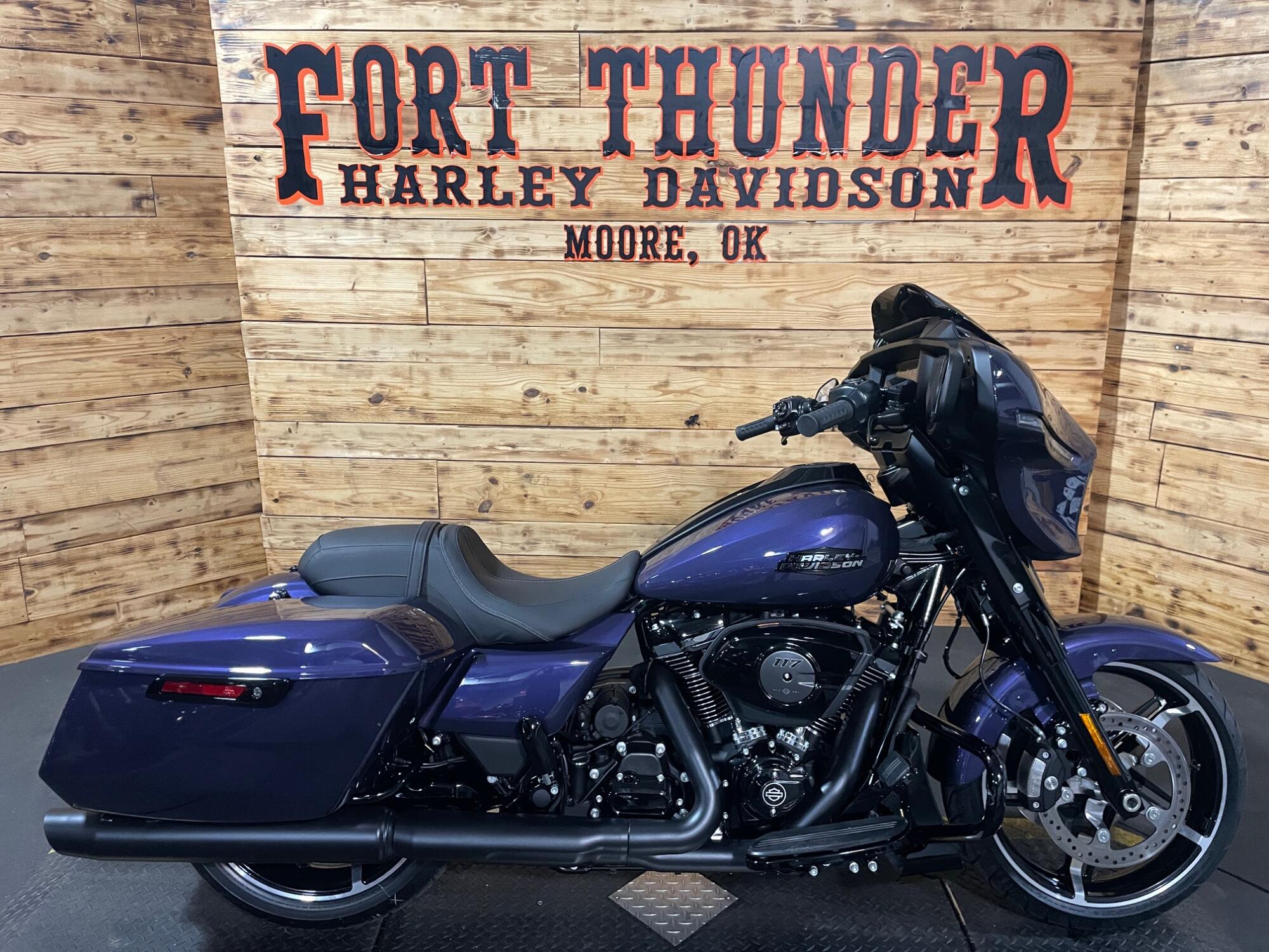 2026 Harley-Davidson® Street Glide® FLHX
