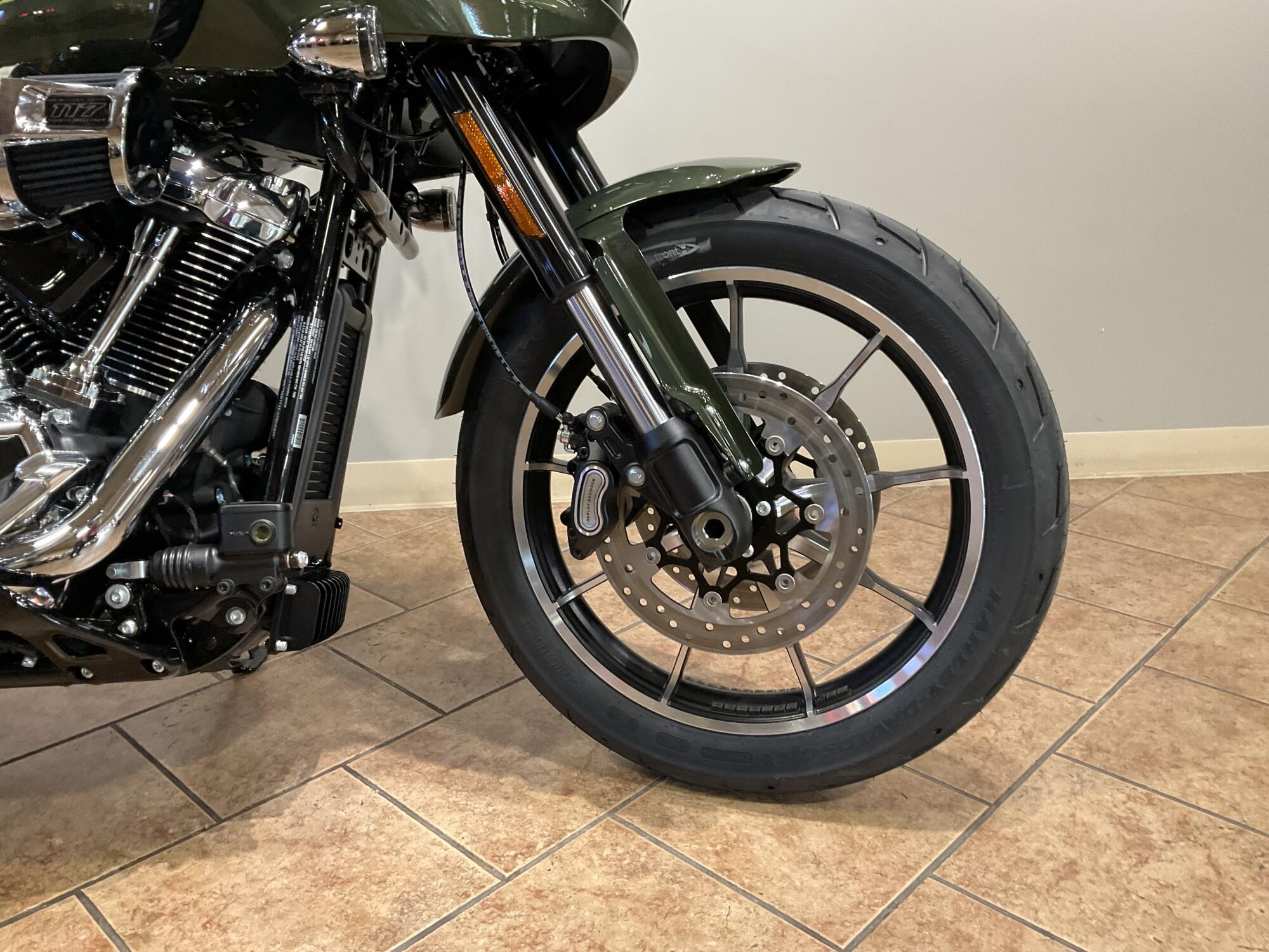 2026 Harley-Davidson® FXLRST Low Rider® ST Olive Steel Metallic Chrome Trim, photo 8