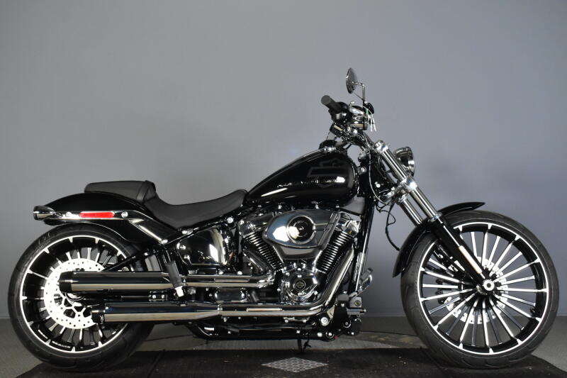 Dealer Accessorized New Harley Units | Volcano Harley-Davidson®