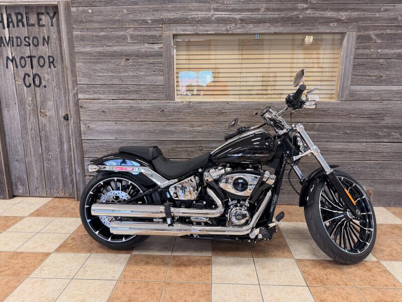 Doc's Full Bore Outdoor Argo | Bonduel, WI | Doc's Harley-Davidson®