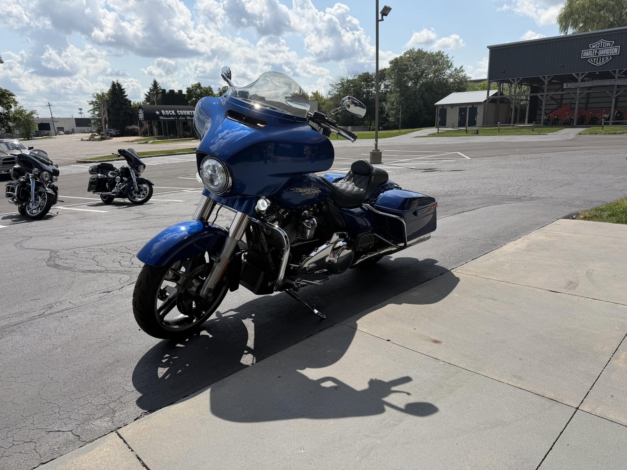 2017 Harley-Davidson Street Glide Special