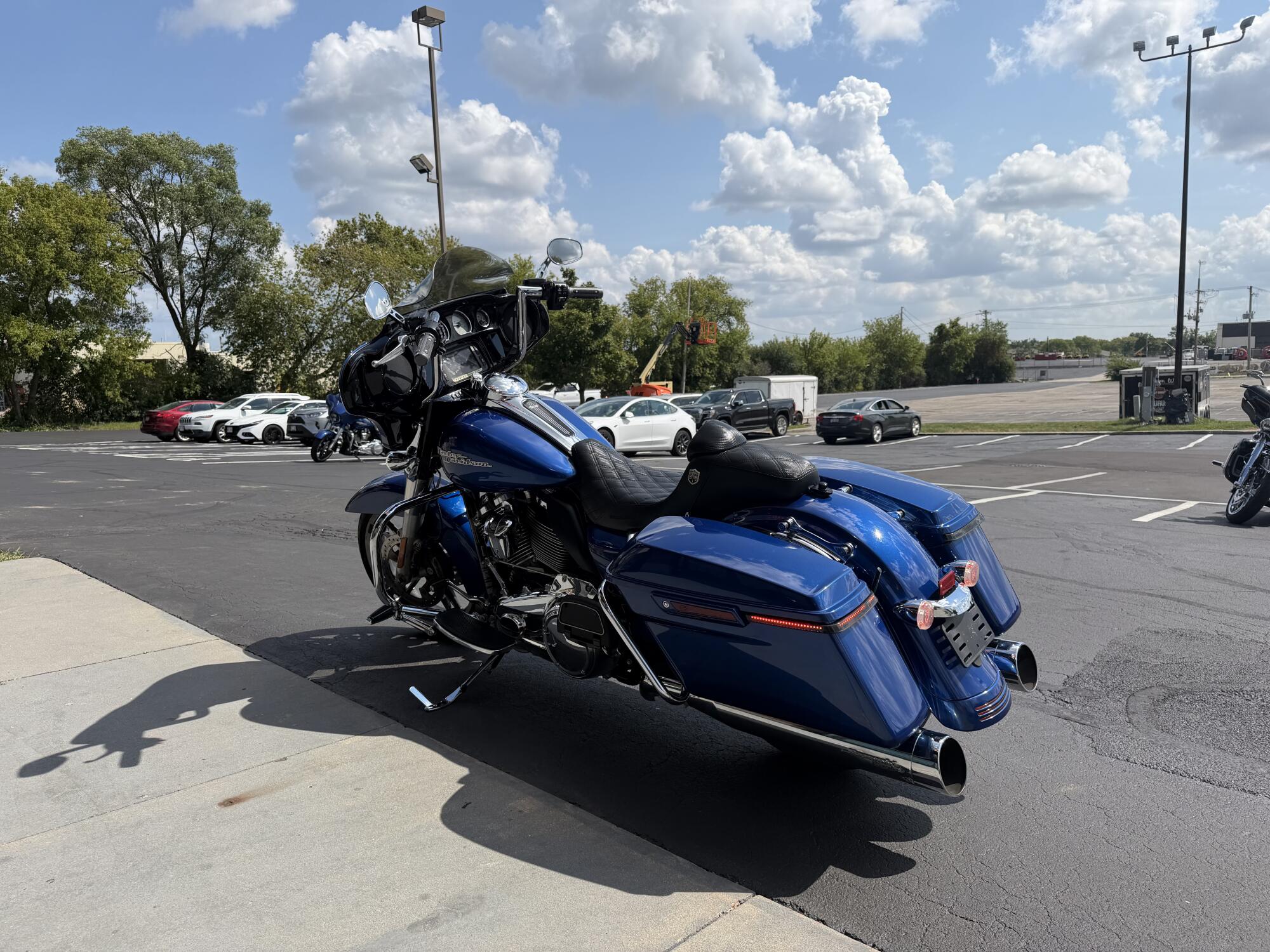 2017 Harley-Davidson Street Glide Special
