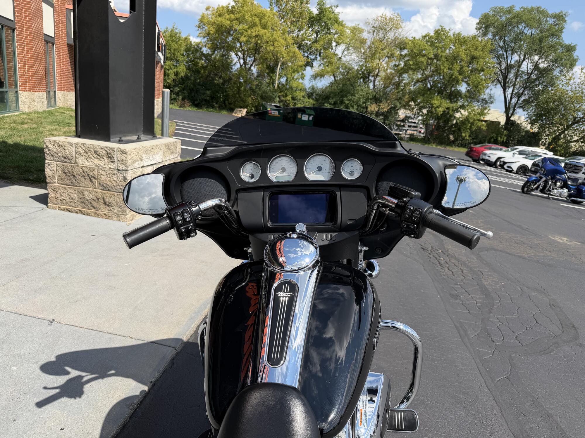2023 Harley-Davidson Street Glide