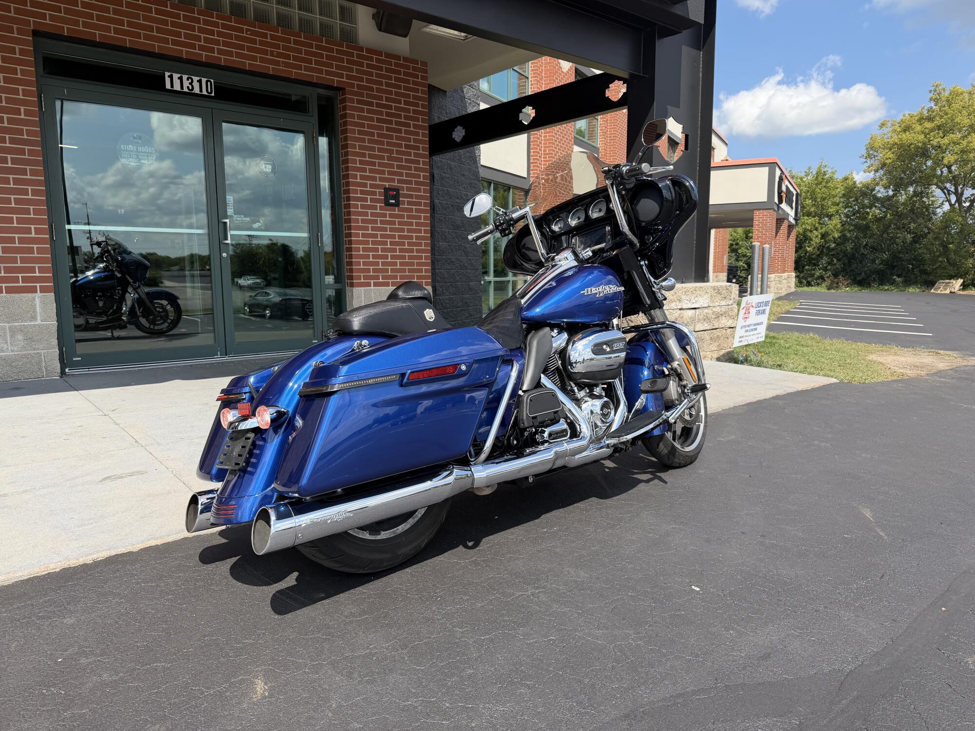 2017 Harley-Davidson Street Glide Special