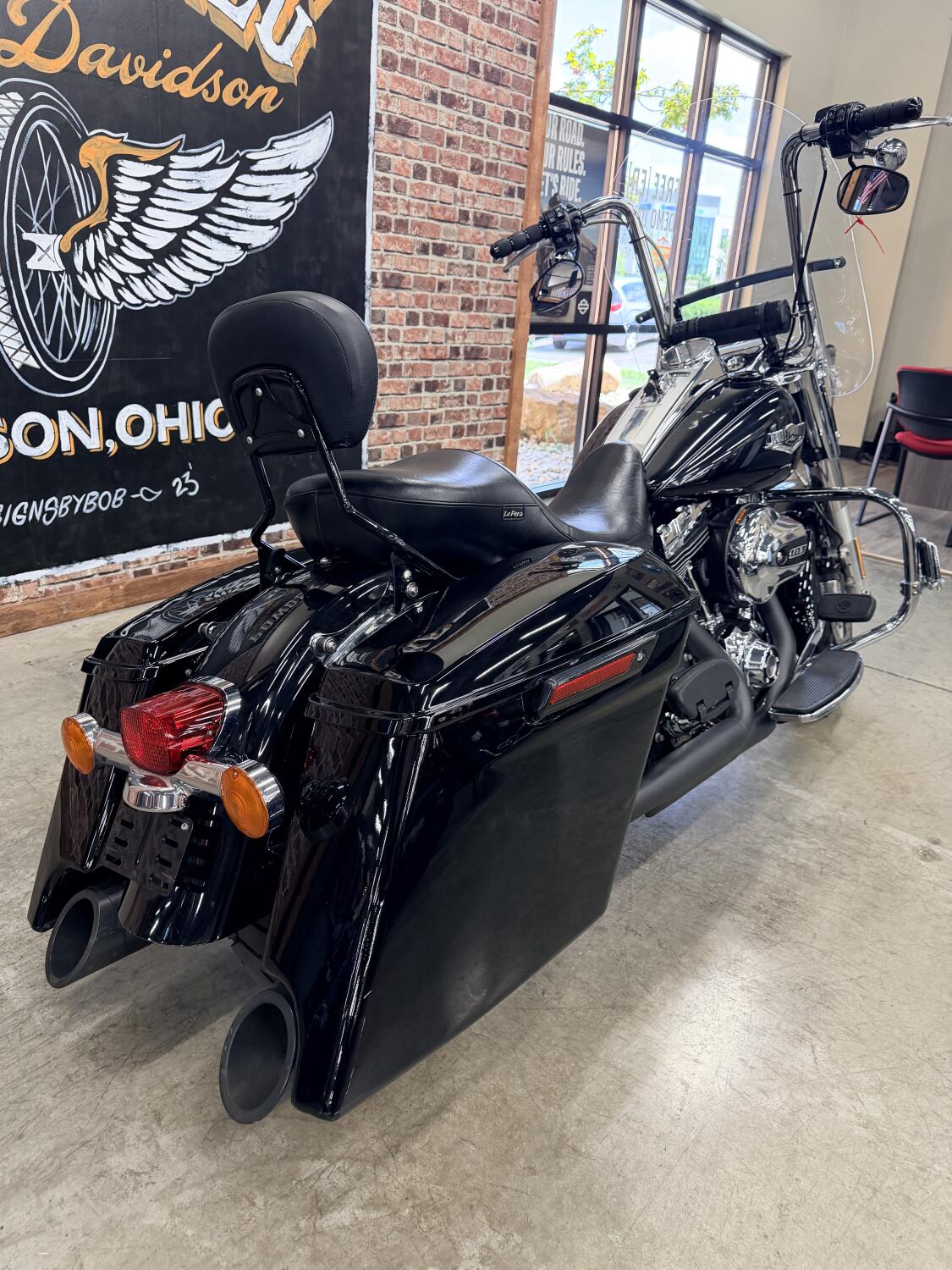 2016 Harley-Davidson® Road King® FLHR, photo 9