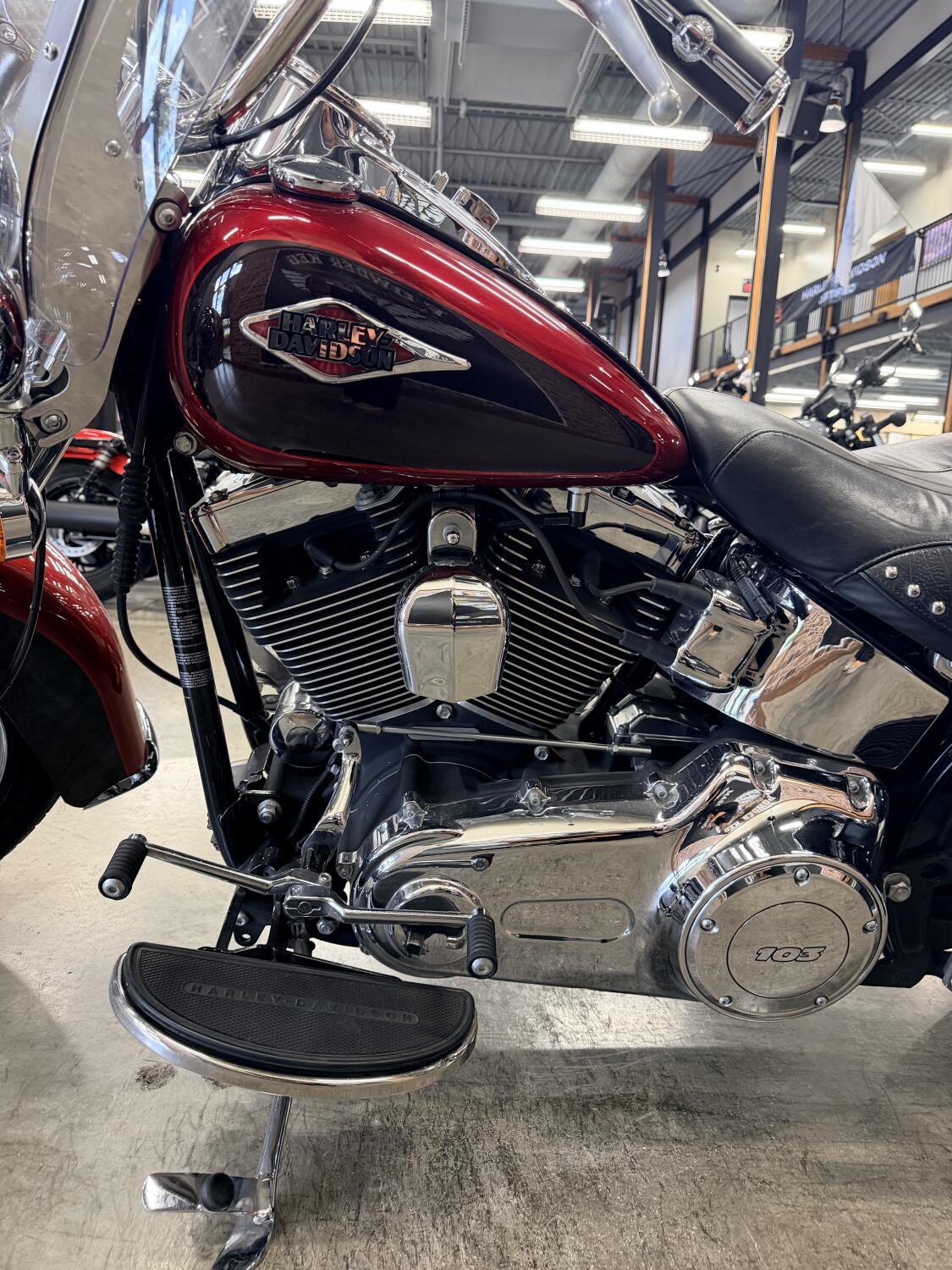 2012 Harley-Davidson® Heritage Softail® Classic FLSTC, photo 13