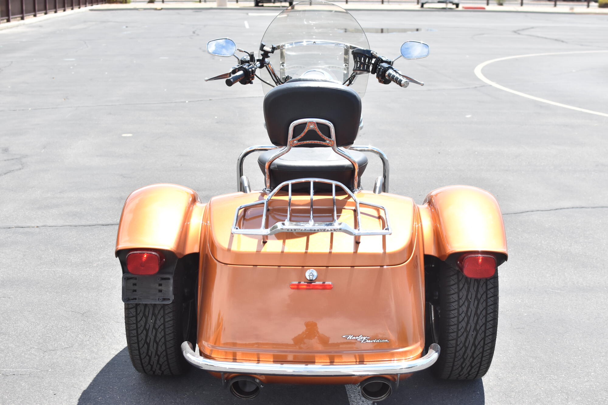 2015 Harley-Davidson® Freewheeler™ Amber Whiskey FLRT, photo 7
