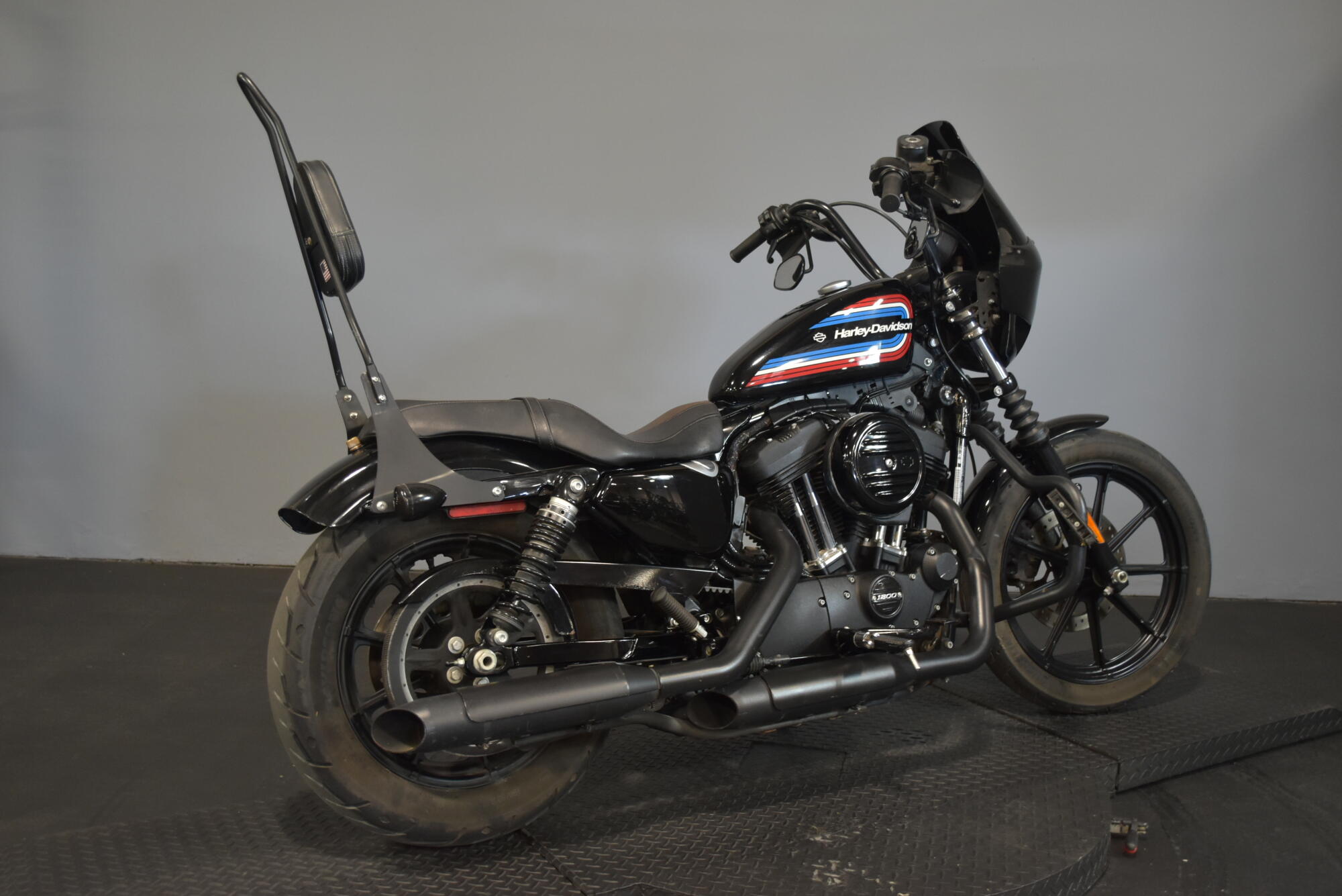 2020 Harley-Davidson® Iron 1200™ Vivid Black, photo 8