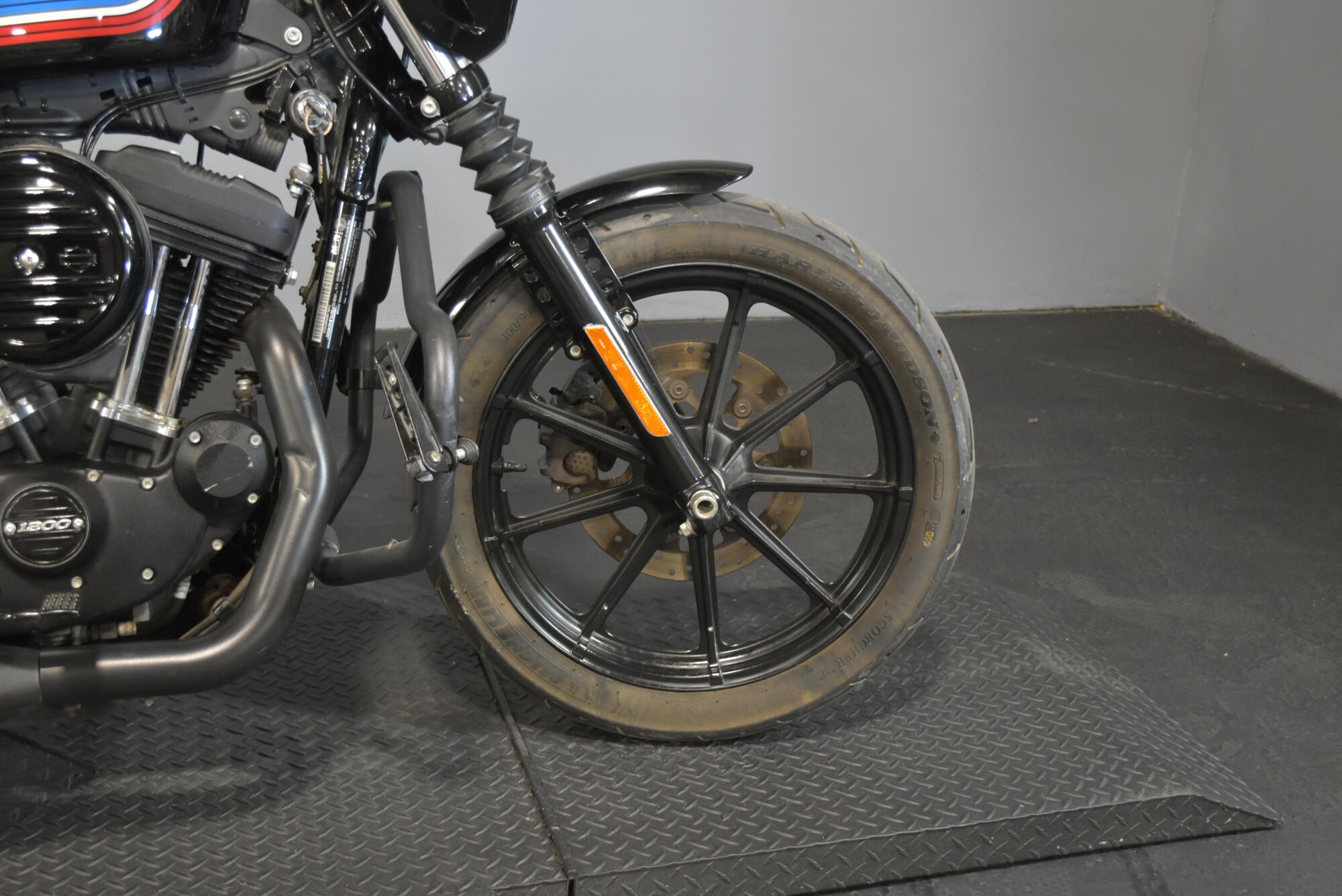 2020 Harley-Davidson® Iron 1200™ Vivid Black, photo 9
