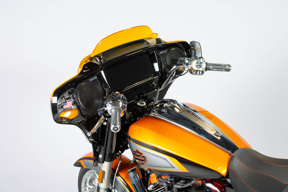2026 Harley-Davidson® CVO Street Glide FLHXSE, photo 28