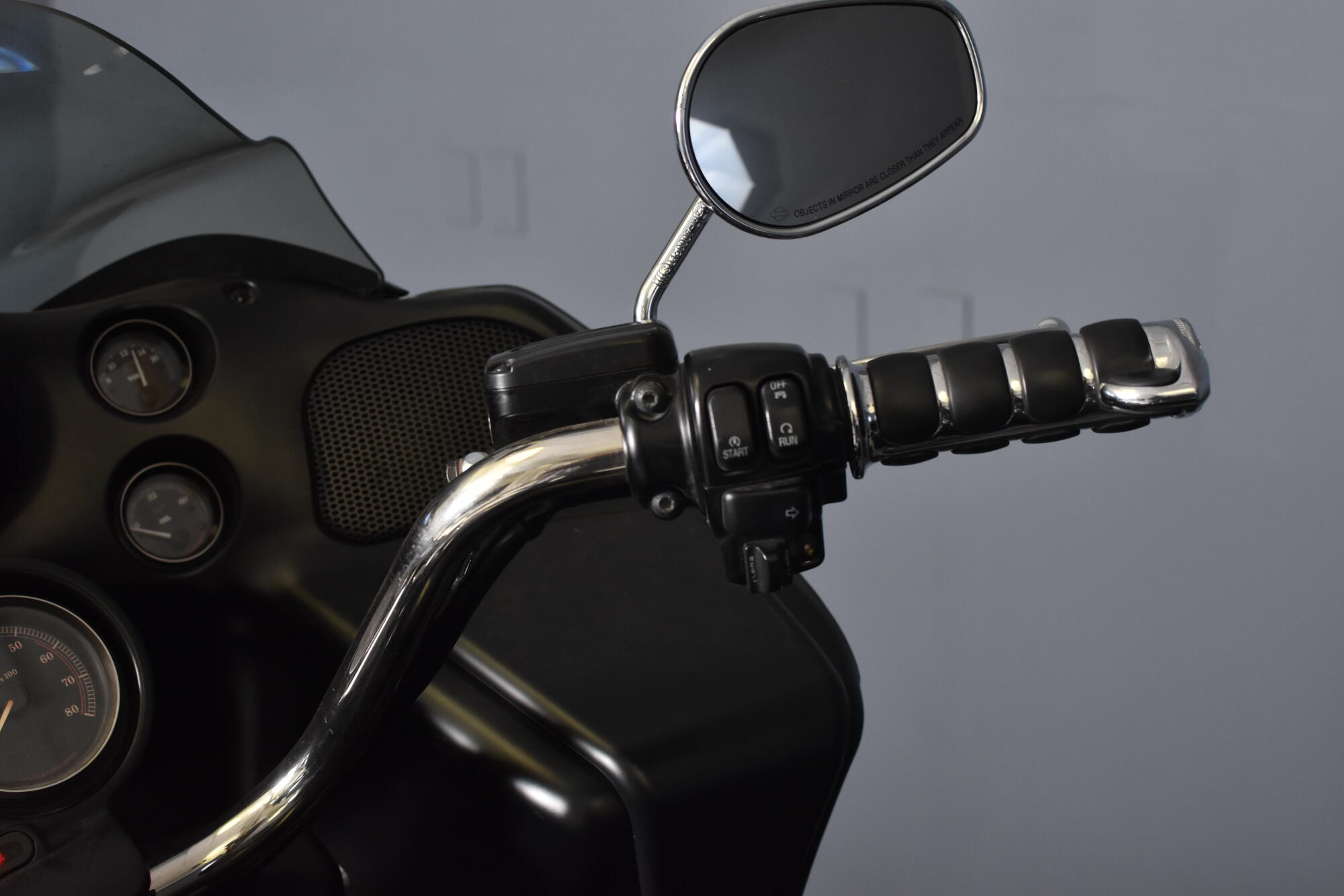 2013 Harley-Davidson® Road Glide® Ultra Midnight Pearl FLTRU103, photo 16