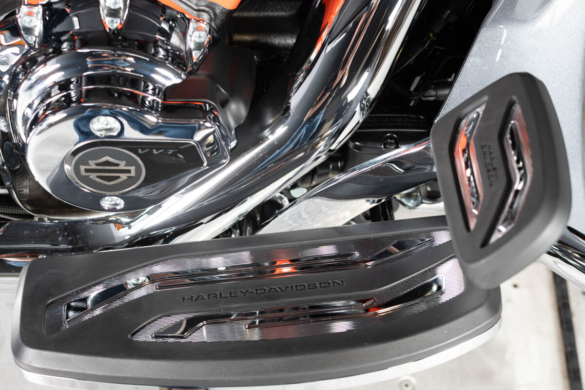 2026 Harley-Davidson® CVO Street Glide FLHXSE, photo 17