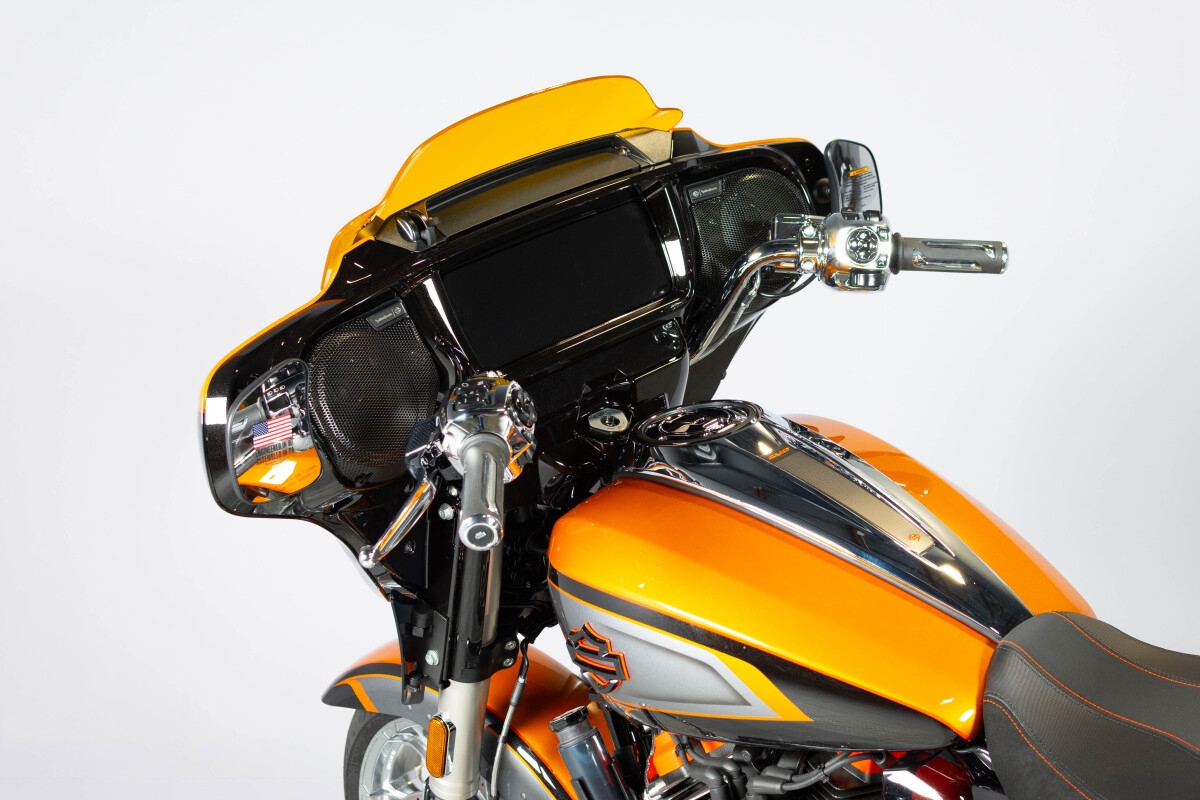 2026 Harley-Davidson® CVO Street Glide FLHXSE, photo 27