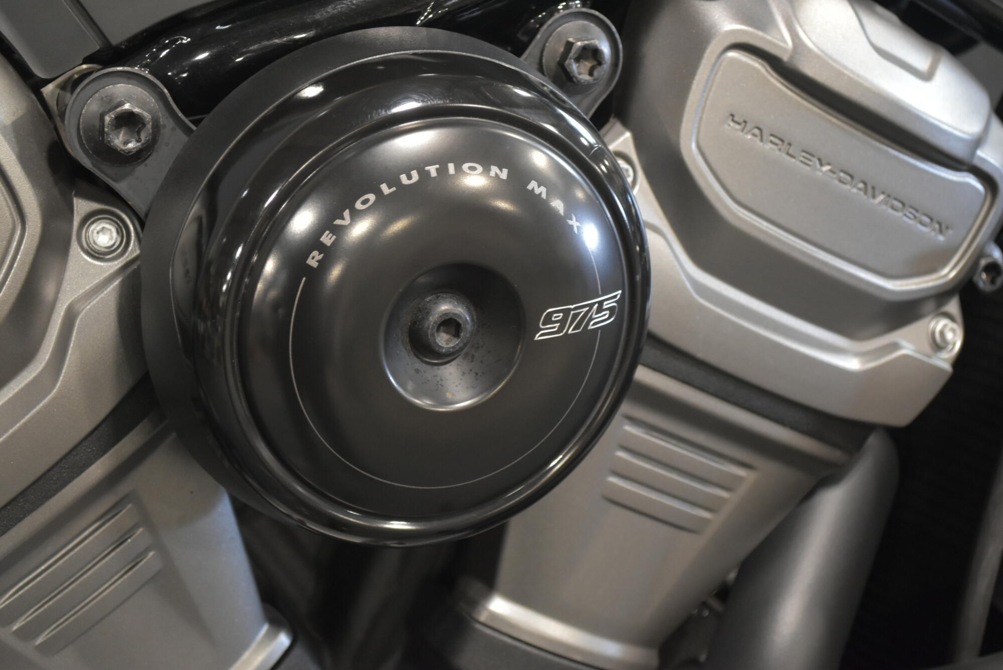 2023 Harley-Davidson® Nightster™ Vivid Black, photo 19