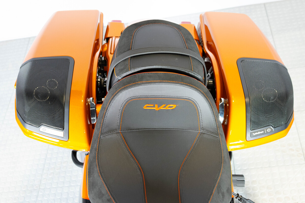 2026 Harley-Davidson® CVO Street Glide FLHXSE, photo 21