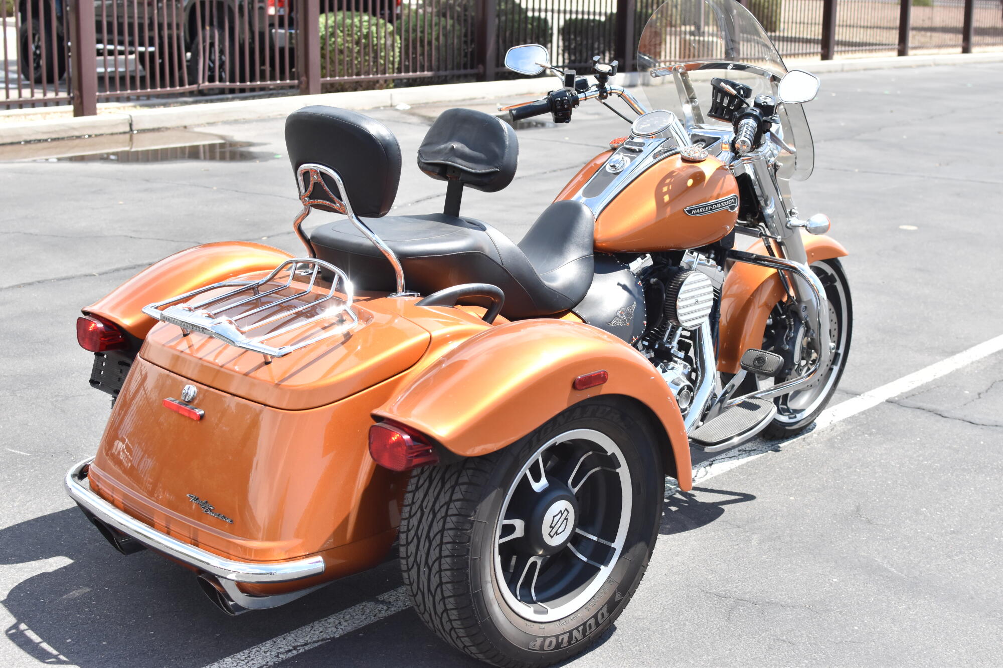 2015 Harley-Davidson® Freewheeler™ Amber Whiskey FLRT, photo 8