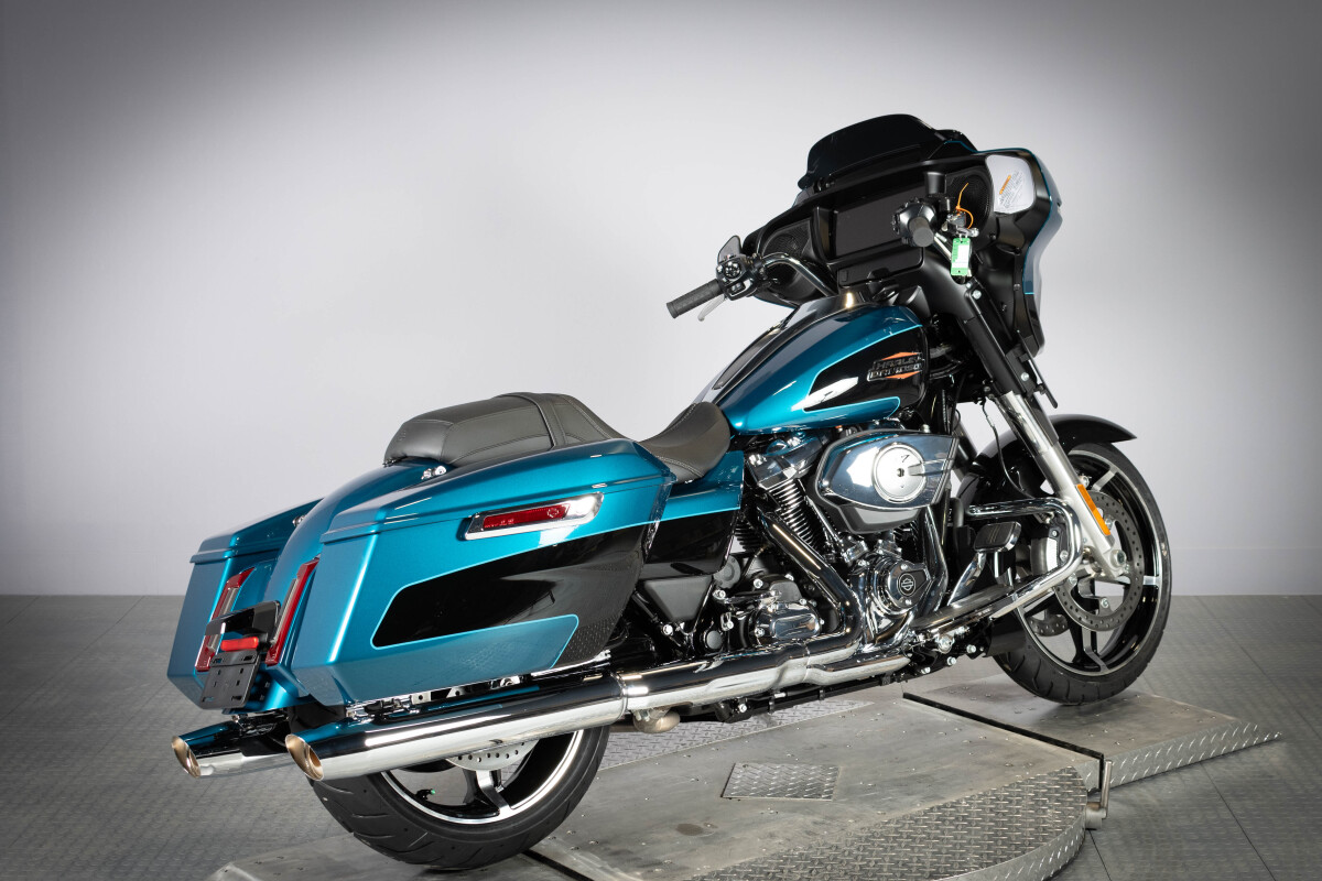 2026 Harley-Davidson® Street Glide® FLHX, photo 7