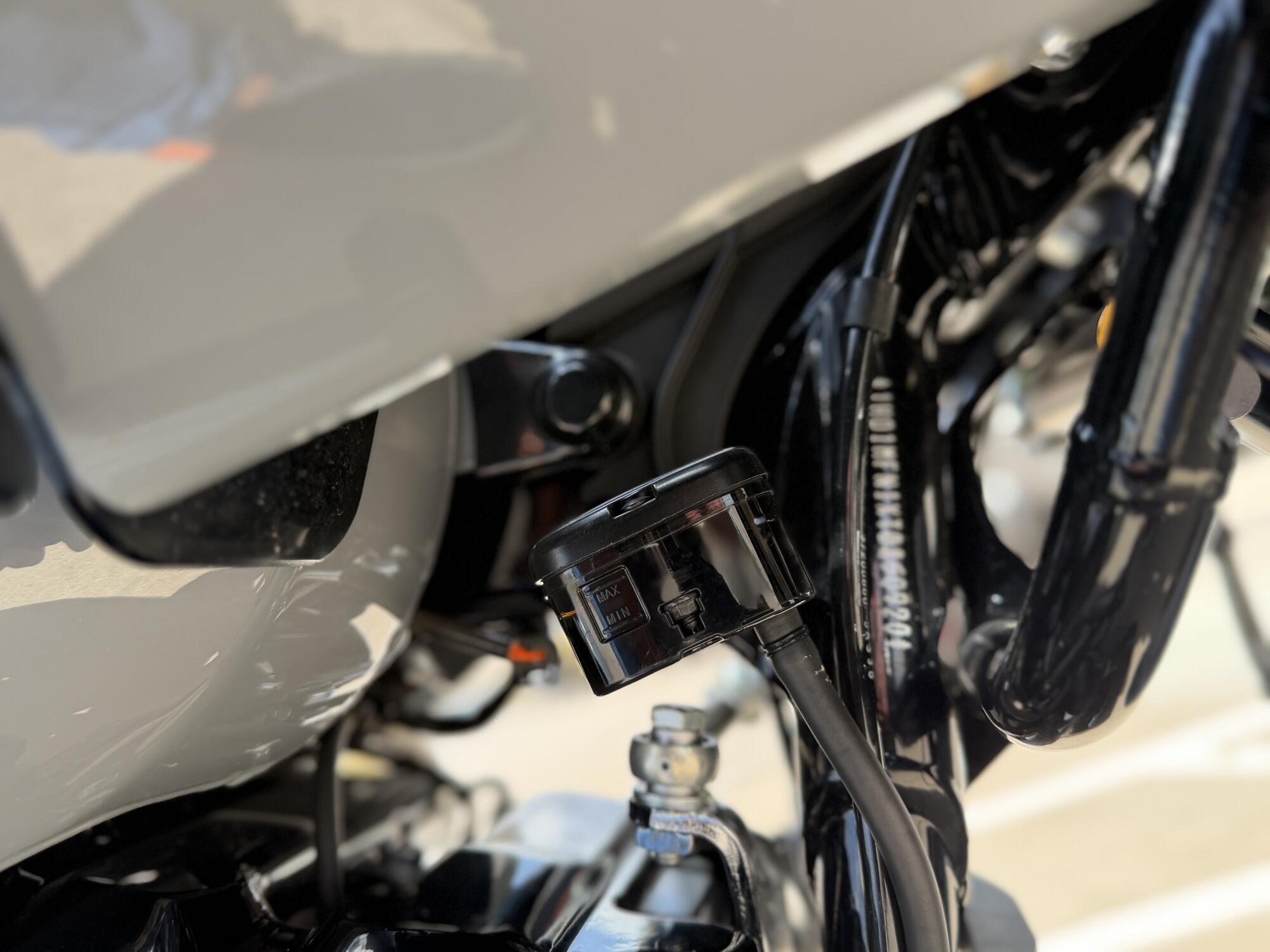2026 Harley-Davidson® Road Glide 3 Dark Billiard Gray, photo 11