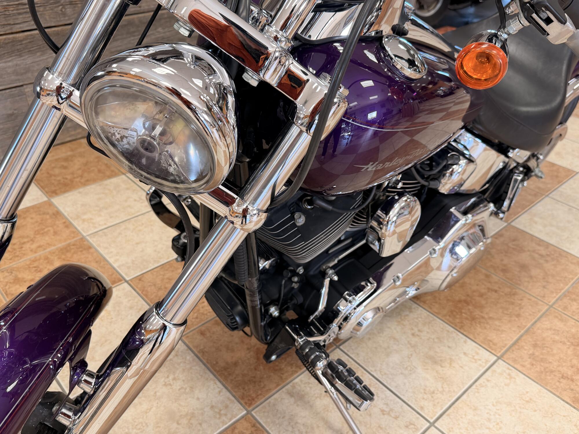 2002 Harley-Davidson® Softail Deuce® Concord Purple Pearl W/ Pinstripe, photo 19