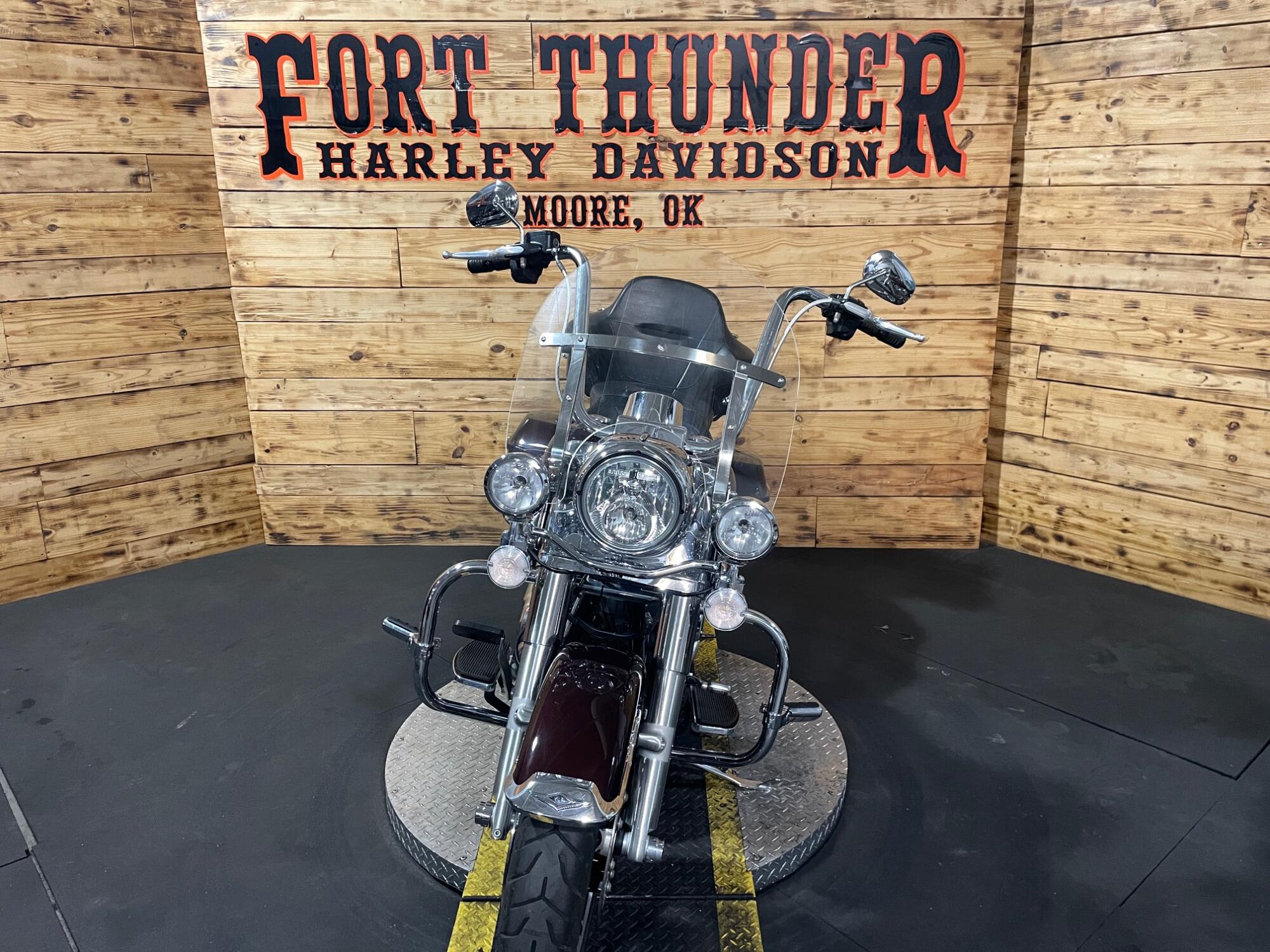 2022 Harley-Davidson® Road King® FLHR, photo 5