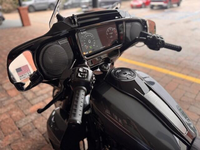 2026 Harley-Davidson® Street Glide 3 FLHLT, photo 6
