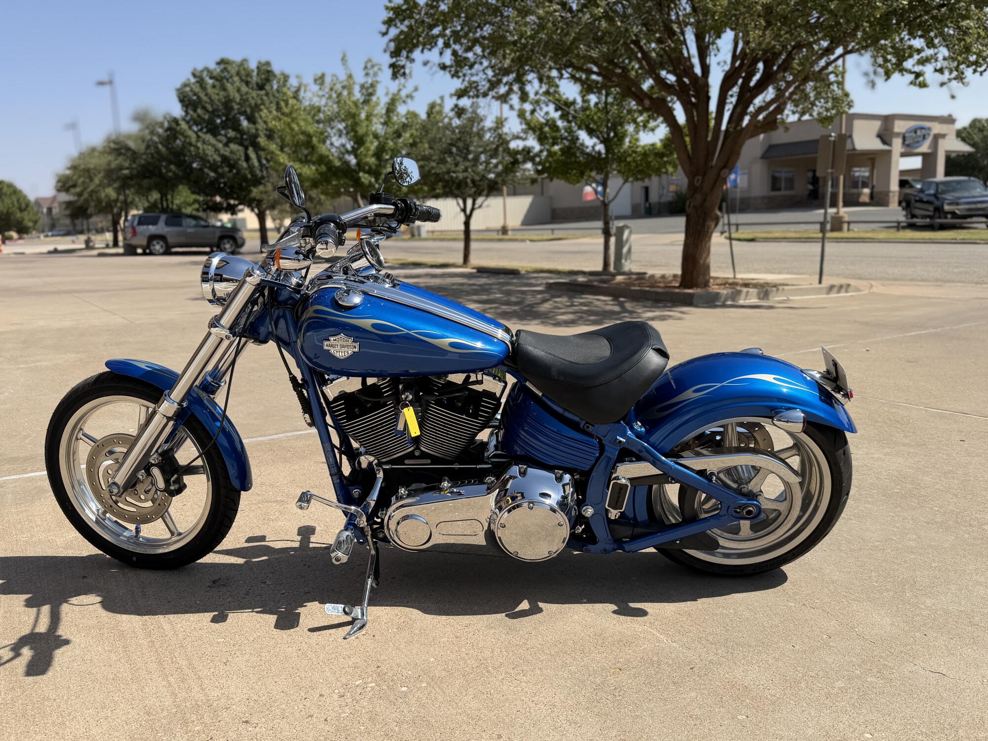 2008 Harley-Davidson® Softail® Rocker™ C PACIFIC BLUE DELUXE, photo 5